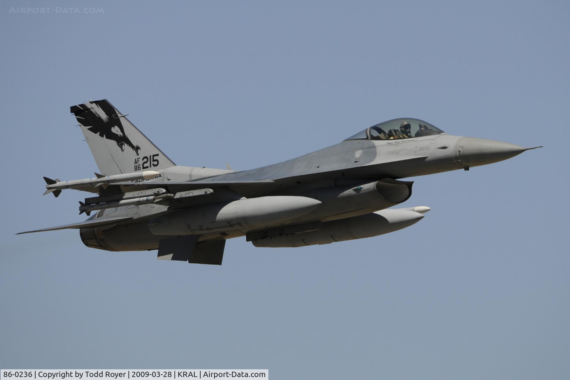 86-0236, General Dynamics F-16C Fighting Falcon C/N 5C-342, Riverside Airshow 2009