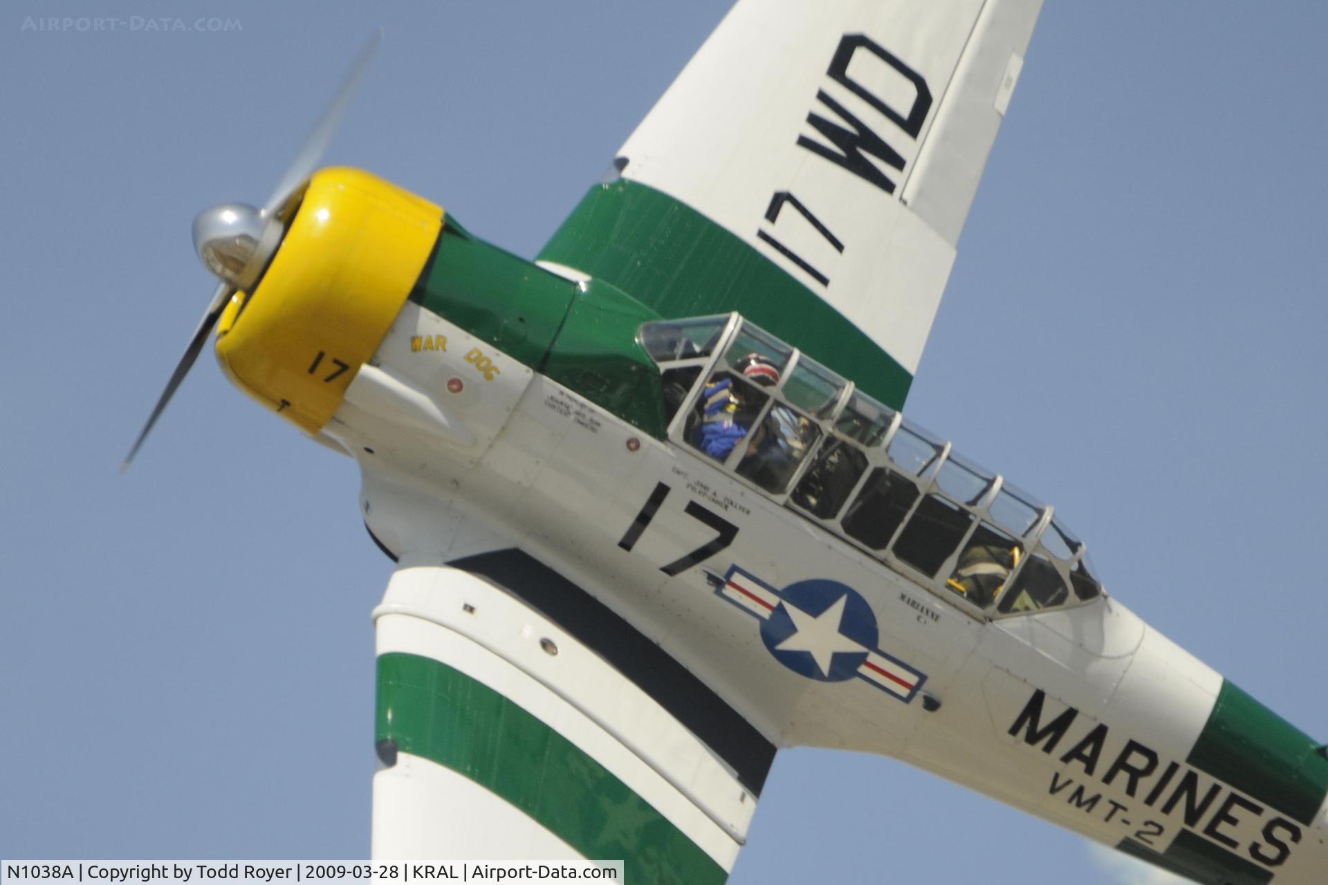 N1038A, 1944 North American SNJ-5 Texan C/N 90917 (121-41633), Riverside Airshow 2009