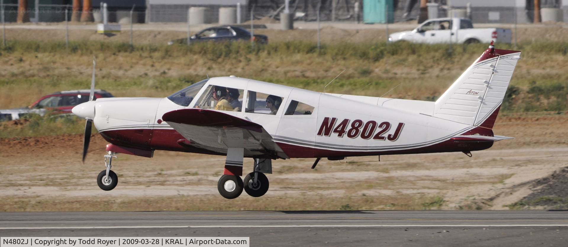 N4802J, 1968 Piper PA-28R-180 Cherokee Arrow C/N 28R-30603, Riverside Airshow 2009