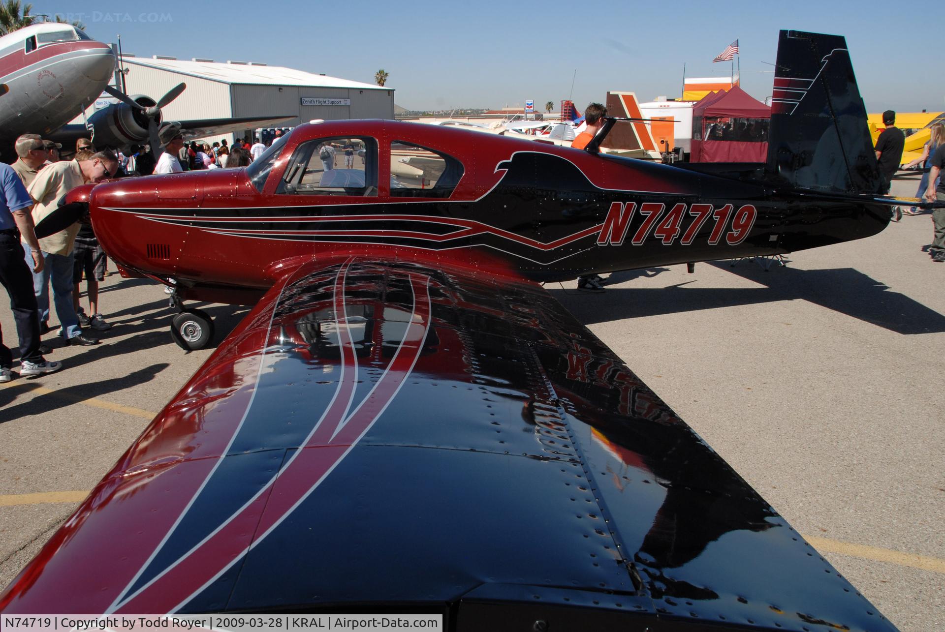N74719, 1961 Mooney M20B Mark 21 C/N 1804, Riverside Airshow 2009