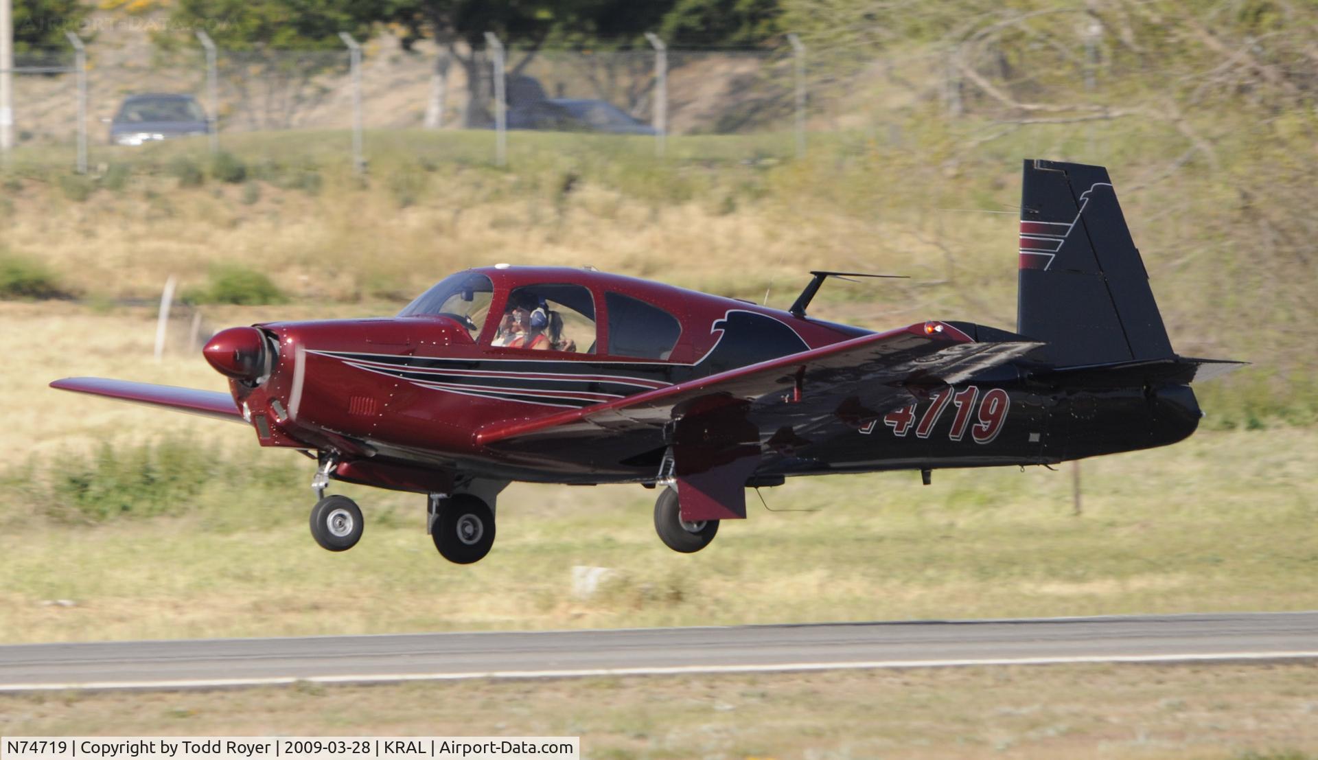 N74719, 1961 Mooney M20B Mark 21 C/N 1804, Riverside Airshow 2009