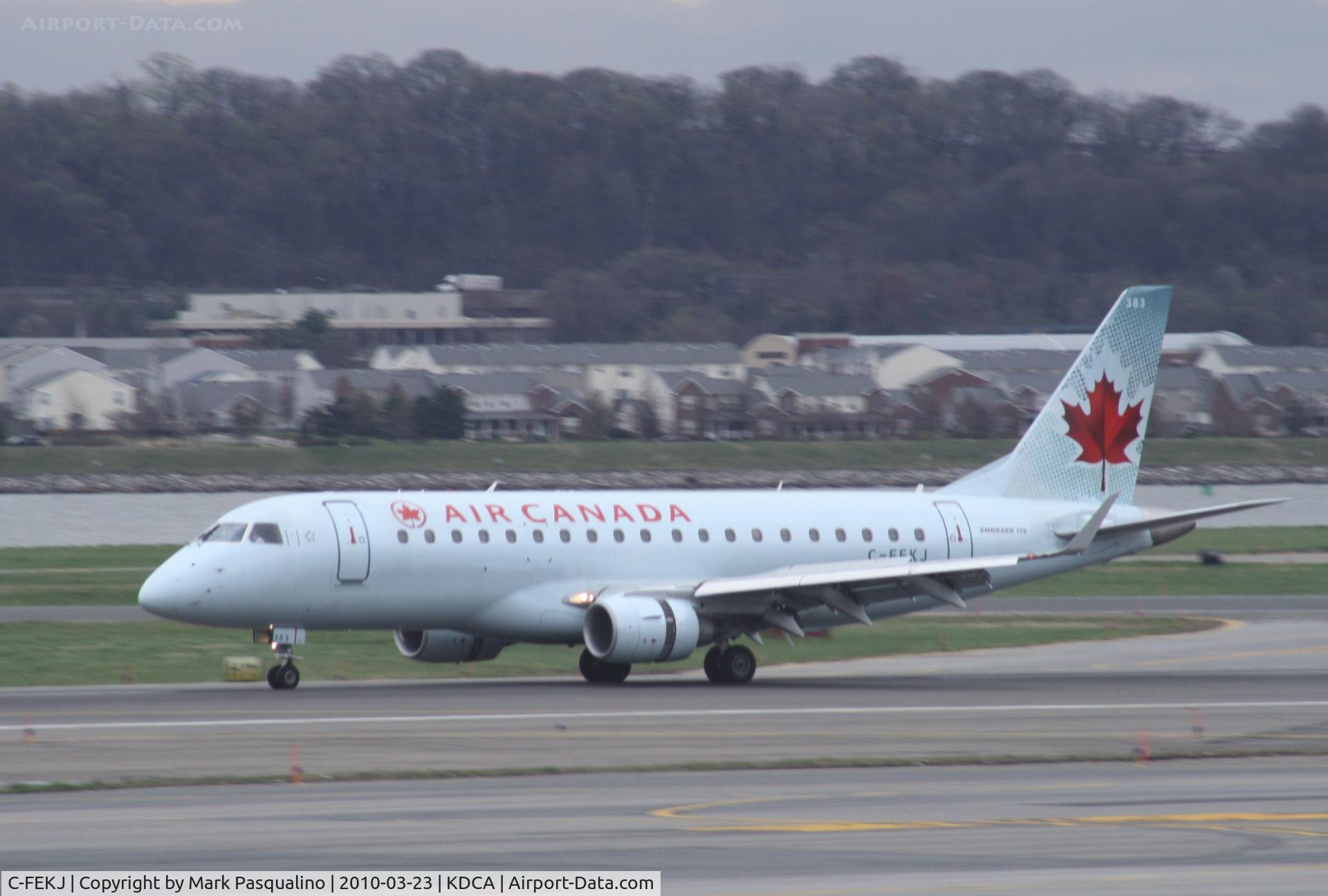 C-FEKJ, 2005 Embraer 175SU (ERJ-170-200SU) C/N 17000109, ERJ 170-200 SU