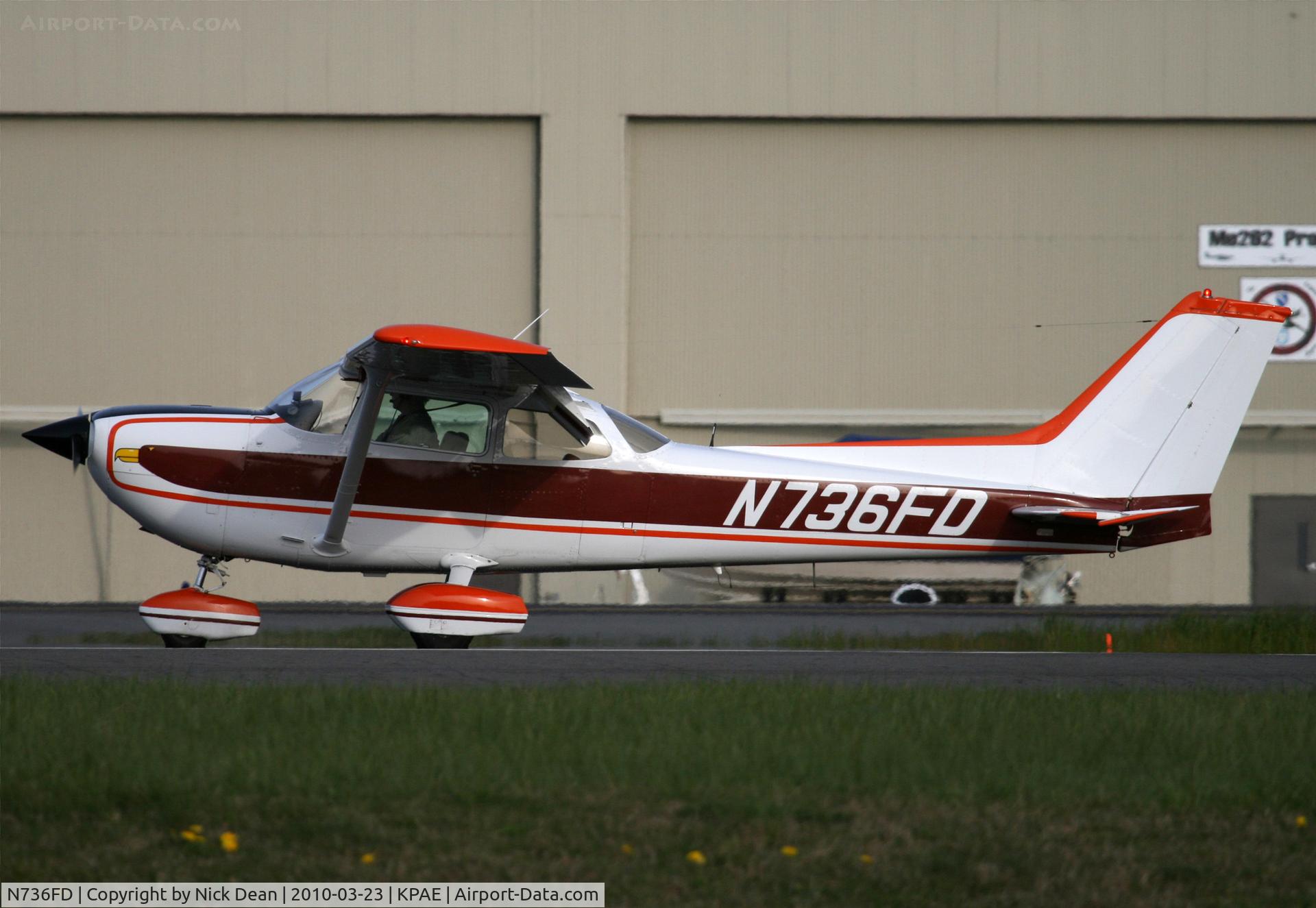 N736FD, 1977 Cessna R172K Hawk XP C/N R1722485, KPAE