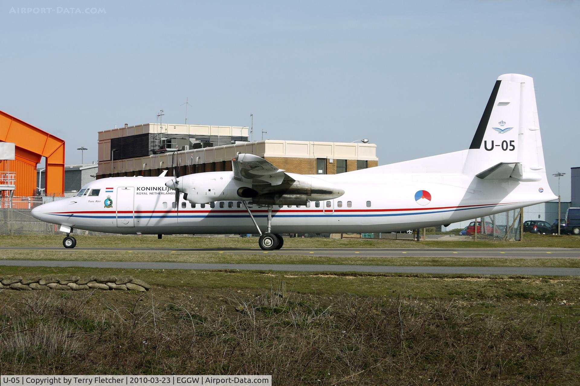 U-05, 1992 Fokker 50 C/N 20253, Netherlands Air Force Fokker 50 bring in crew to pick up their Gulfstream from Maintenance