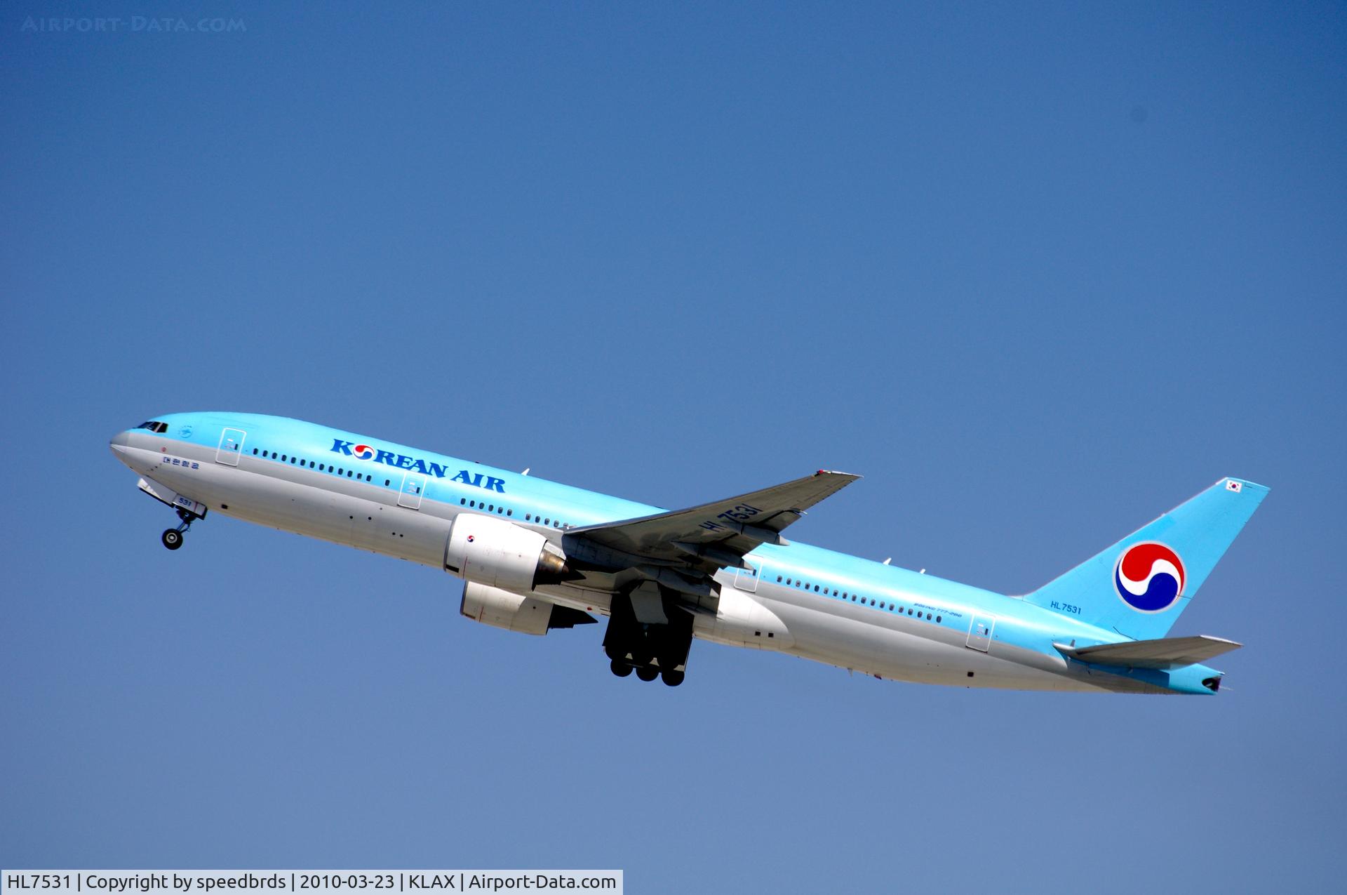 HL7531, 1997 Boeing 777-2B5/ER C/N 27946, Korean Air 777-2B5