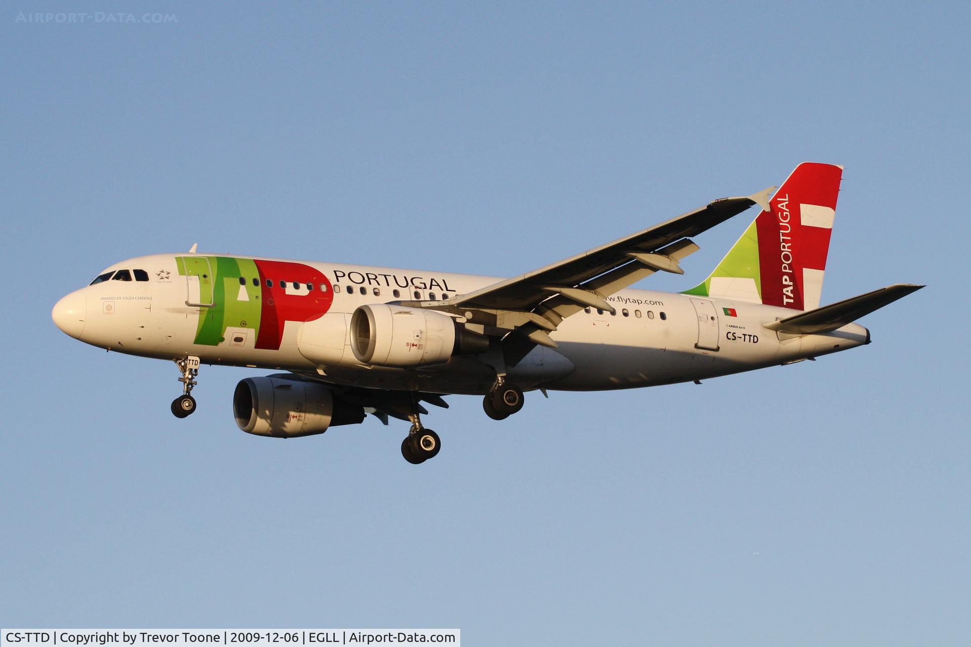 CS-TTD, 1998 Airbus A319-111 C/N 790, Airbus 319-111, c/n: 790
