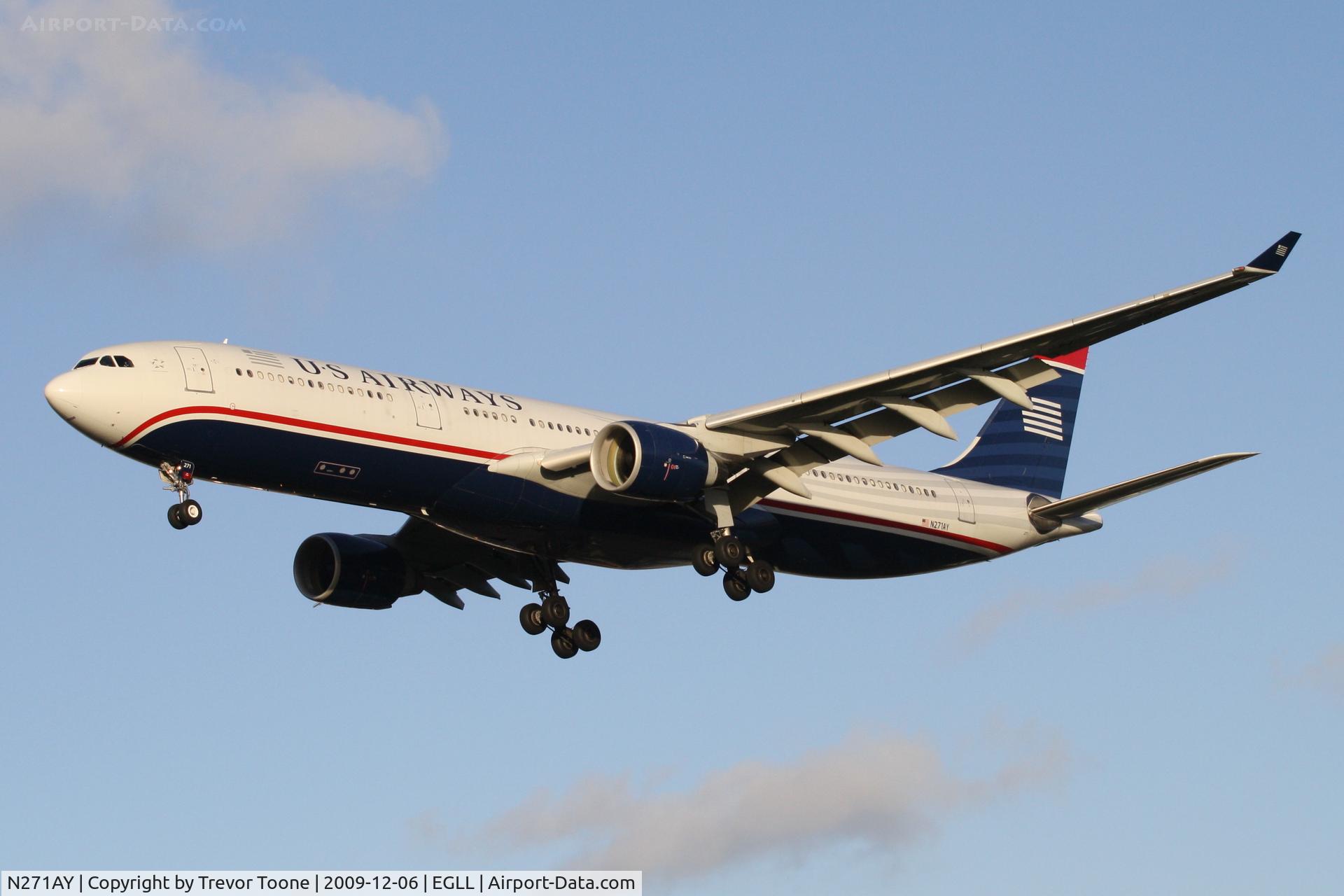 N271AY, 2000 Airbus A330-323 C/N 0323, Airbus A330-323, c/n: 0323
