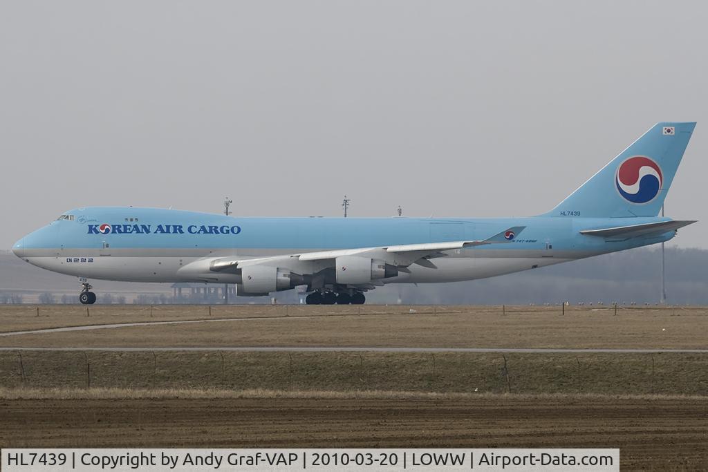 HL7439, 2003 Boeing 747-4B5F/SCD C/N 33516, Korean Air 747-400
