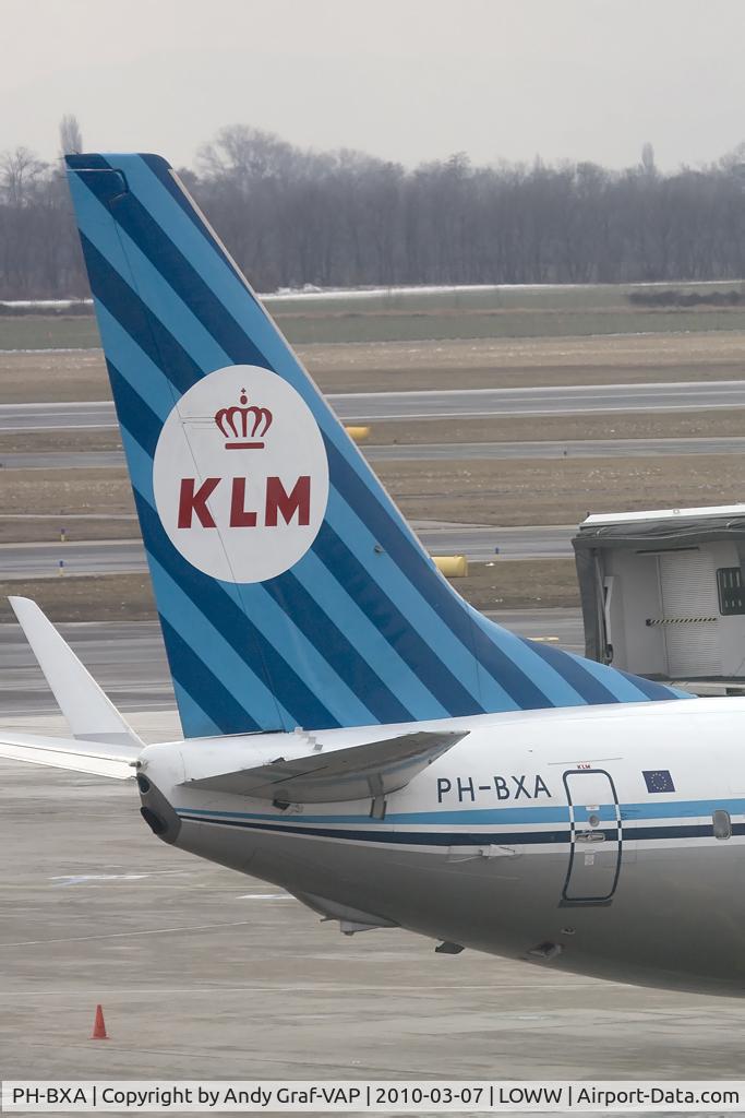 PH-BXA, 1998 Boeing 737-8K2 C/N 29131, KLM 737-800