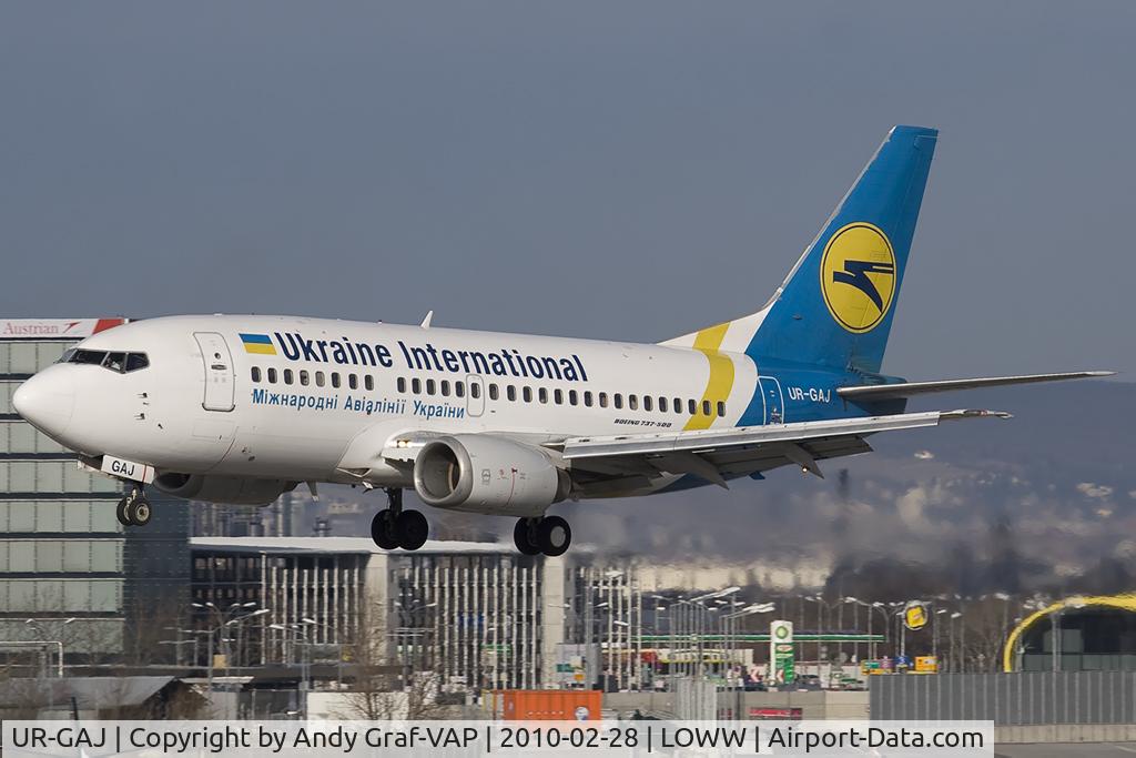 UR-GAJ, 1992 Boeing 737-5Y0 C/N 25192/2262, Ukraine International 737-500