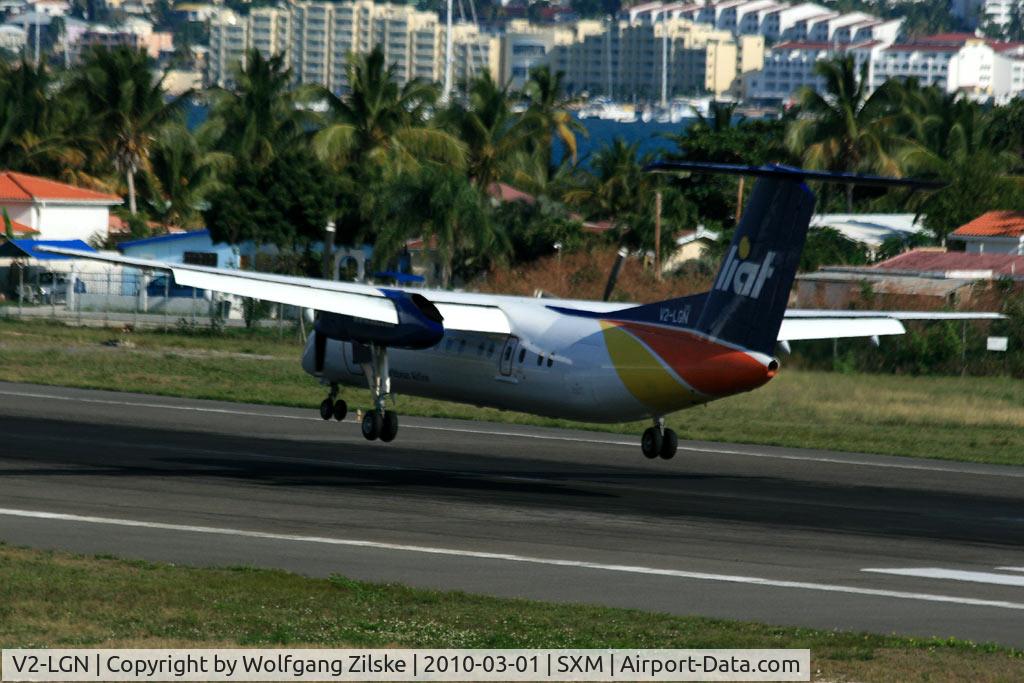 V2-LGN, 1990 De Havilland Canada DHC-8-311 Dash 8 C/N 230, visitor