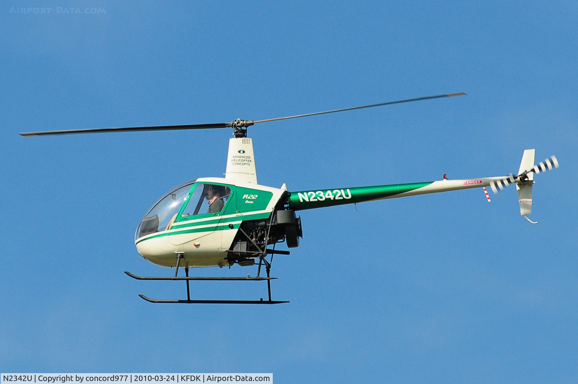 N2342U, 1992 Robinson R22 Beta C/N 2181, Seen at KFDK 0n 3/24/2010