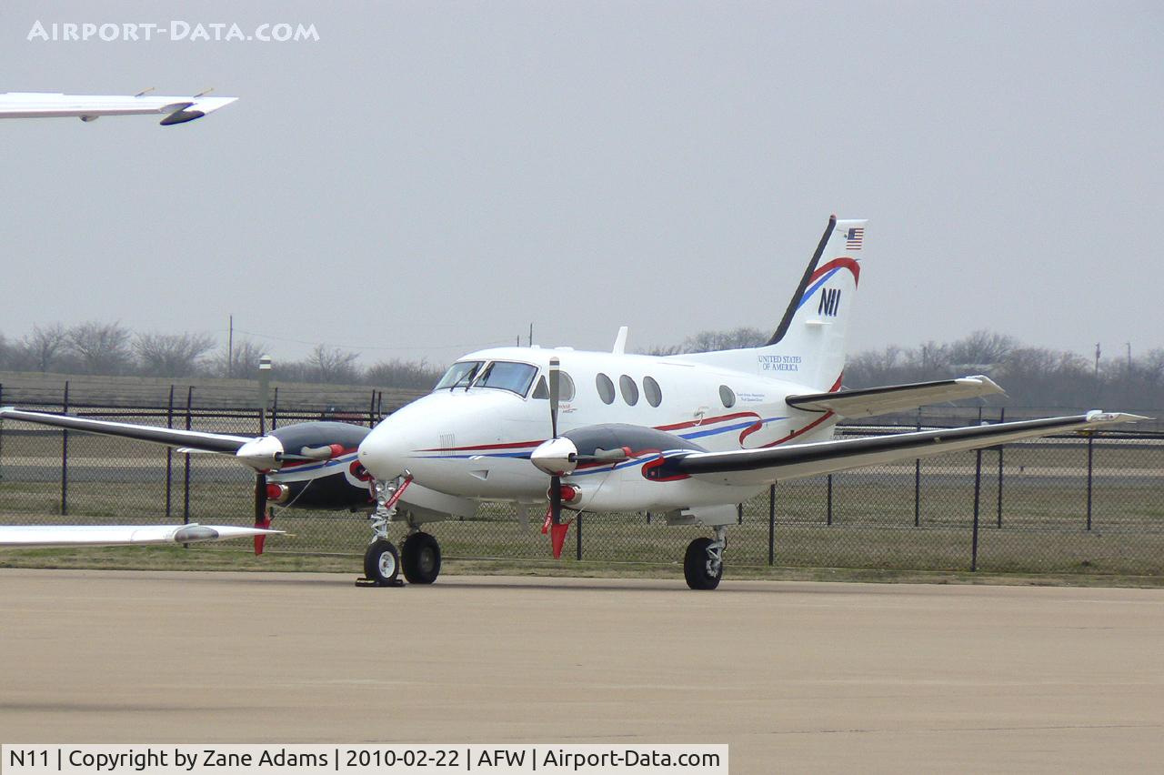 N11, Hawker Beechcraft C90GTI King Air C/N LJ-1964, FAA King Air on the ramp at Alliance