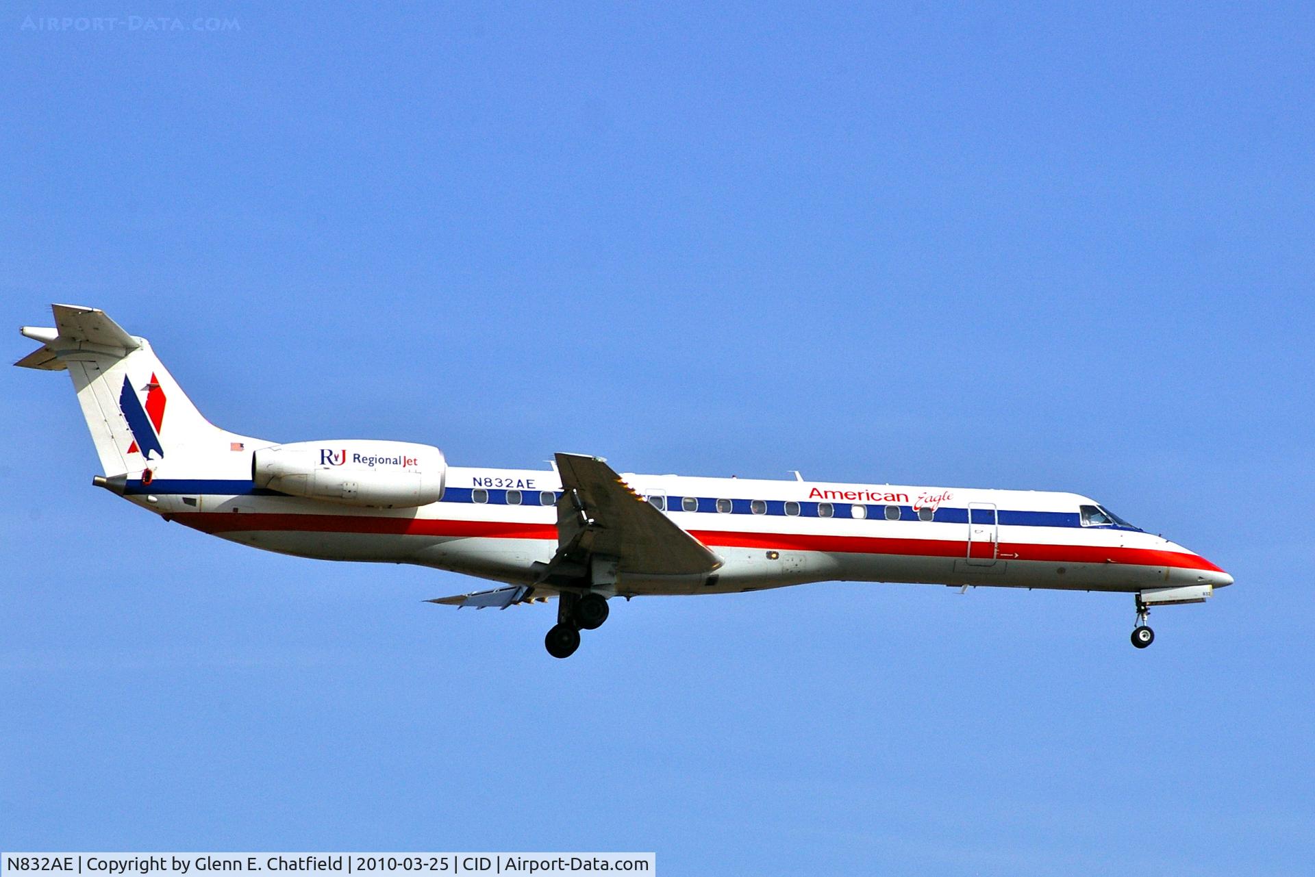 N832AE, 2002 Embraer ERJ-140LR (EMB-135KL) C/N 145627, Final approach, runway 9