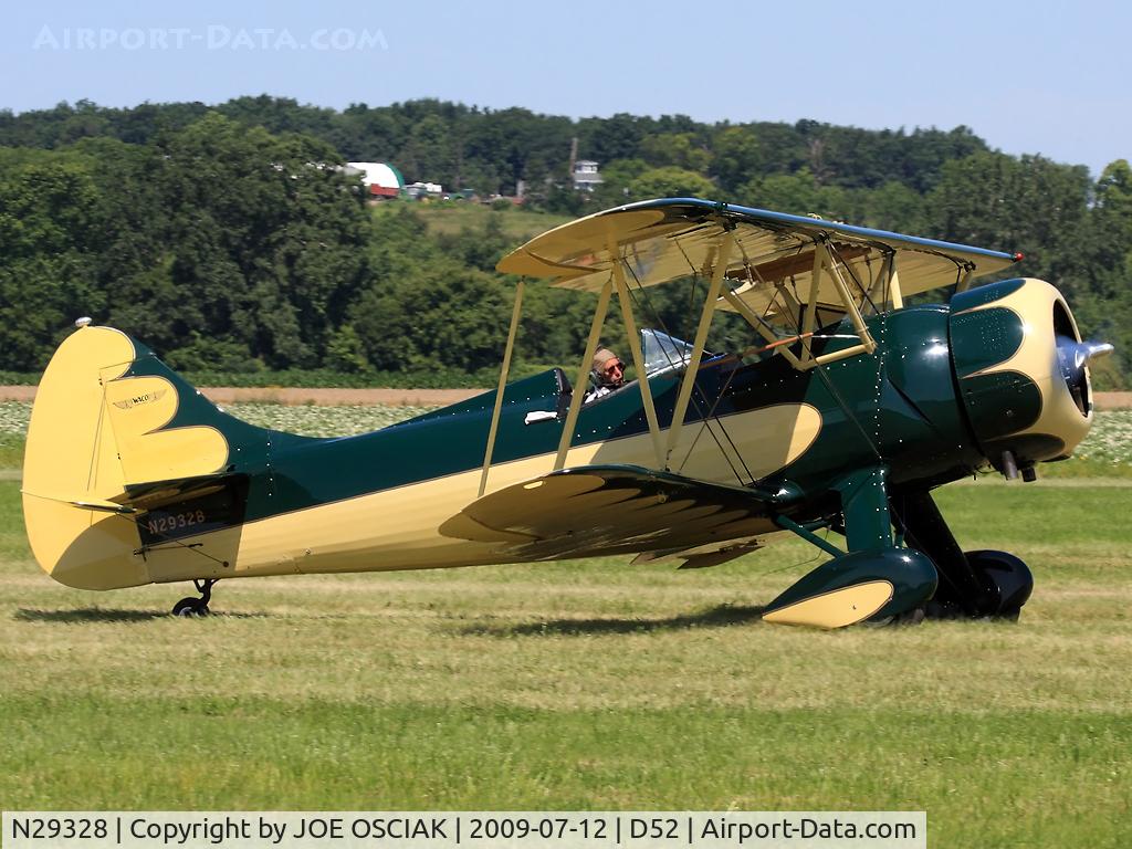 N29328, 1940 Waco UPF-7 C/N 5355, at Geneseo