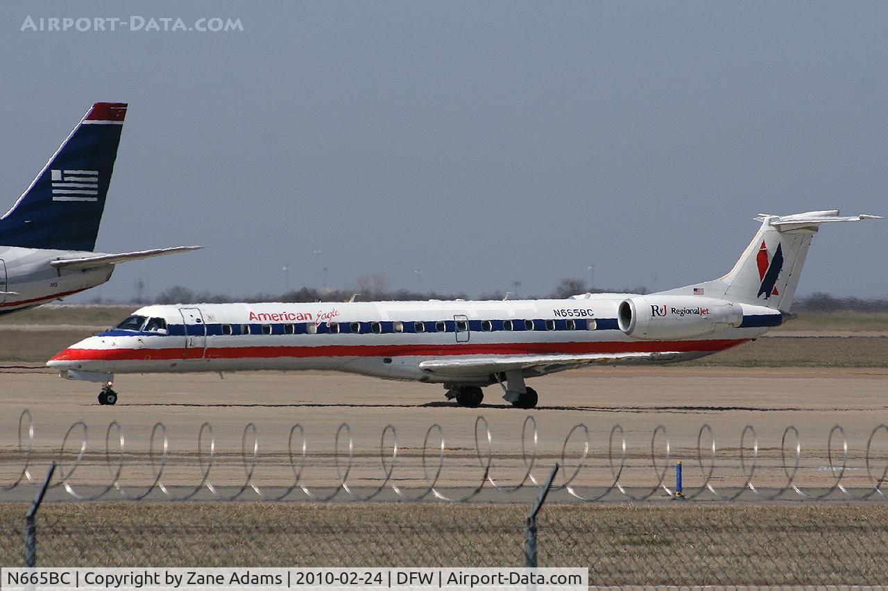 N665BC, 2004 Embraer ERJ-145LR (EMB-145LR) C/N 145783, American Eagle at DFW