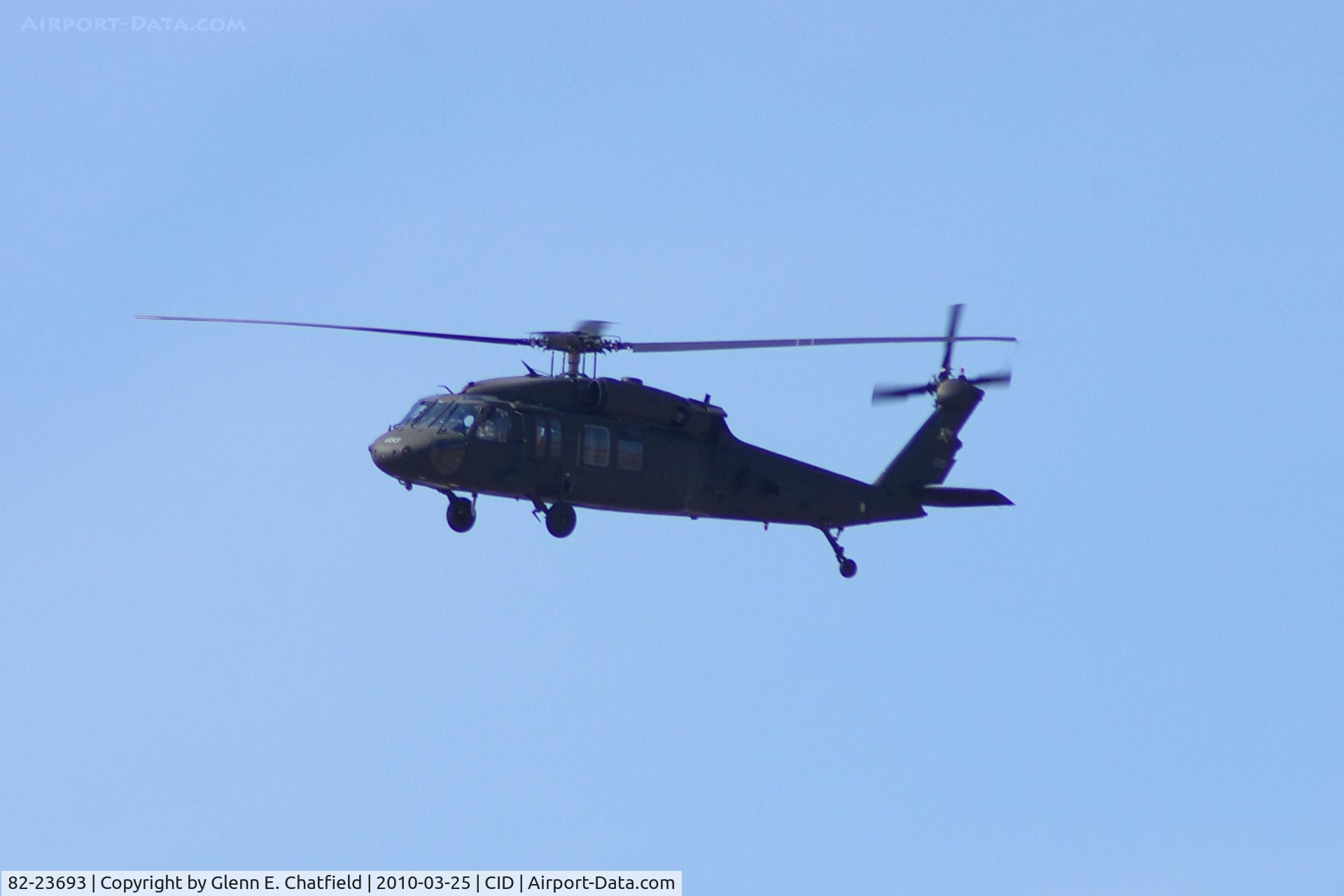 82-23693, 1982 Sikorsky UH-60A Black Hawk C/N 70516, UH-60 making surveillance by airport prior to Air Force One arrival