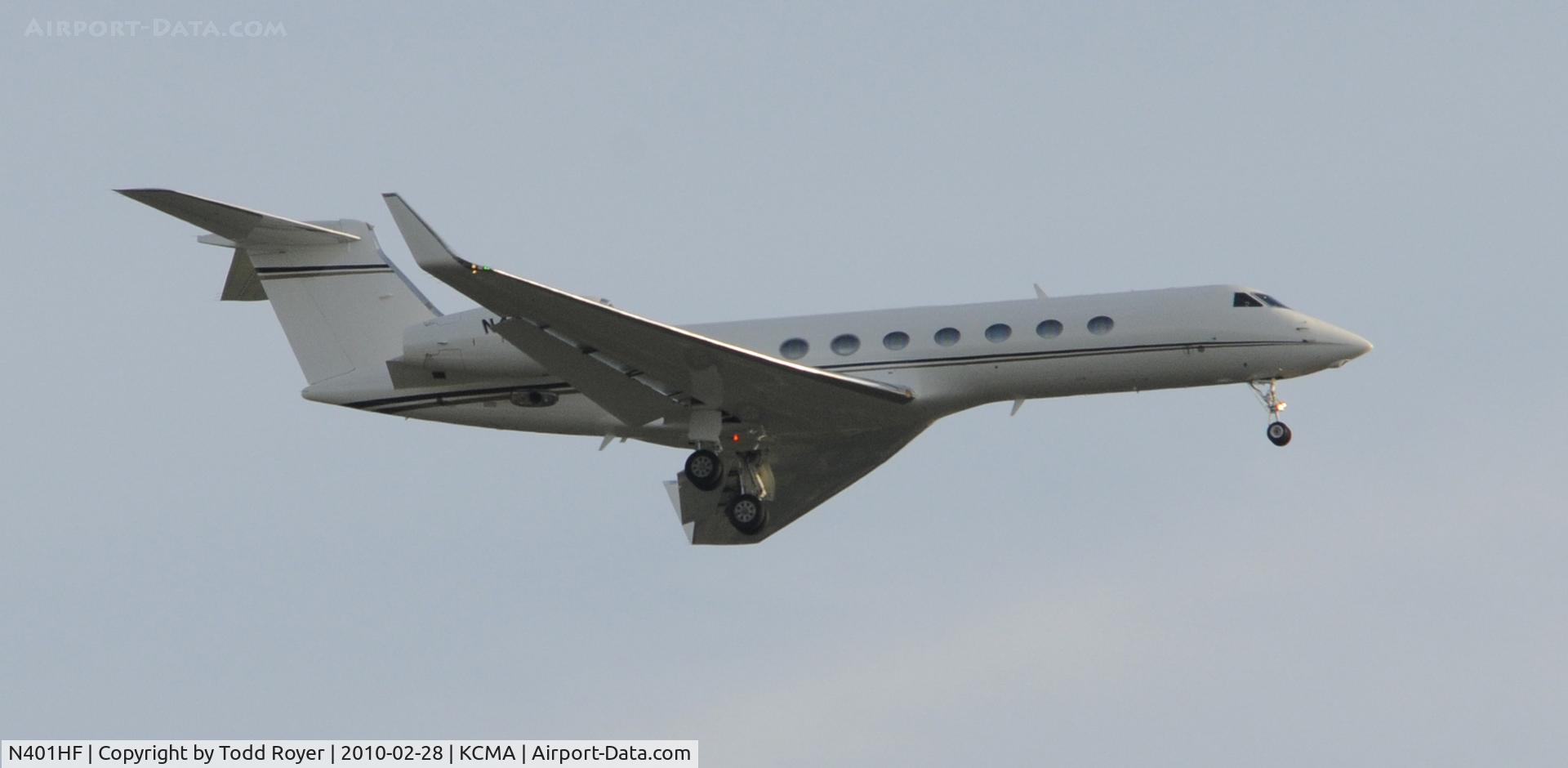 N401HF, 2004 Gulfstream Aerospace G-V C/N 5039, From the backyard