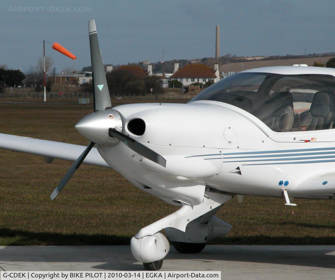 G-CDEK, 2004 Diamond DA-40TDI Diamond Star C/N D4.143, ONE OF A NUMBER OF DA40D'S AT SHOREHAM
