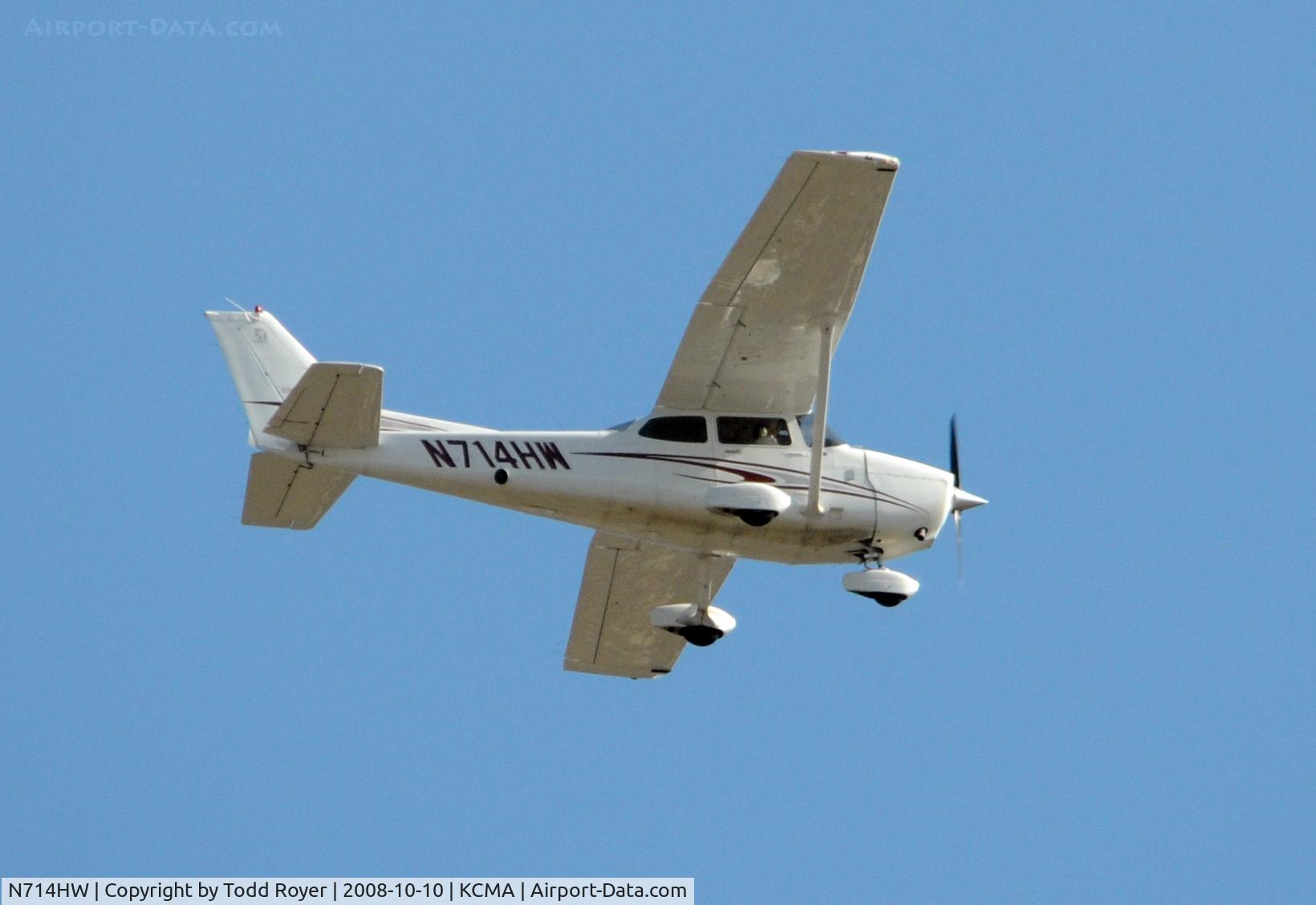 N714HW, 2005 Cessna 172S C/N 172S9855, From the backyard