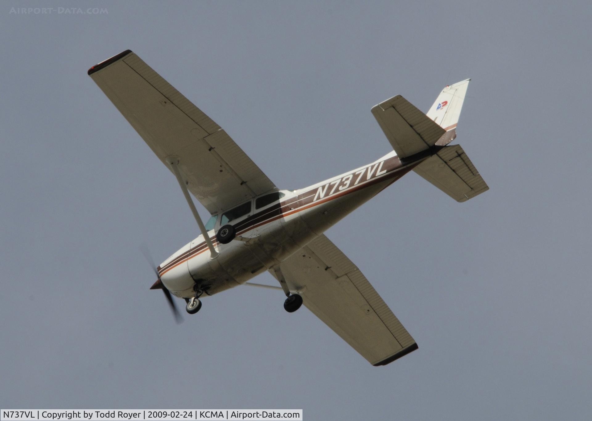 N737VL, 1977 Cessna 172N C/N 17269708, From the backyard