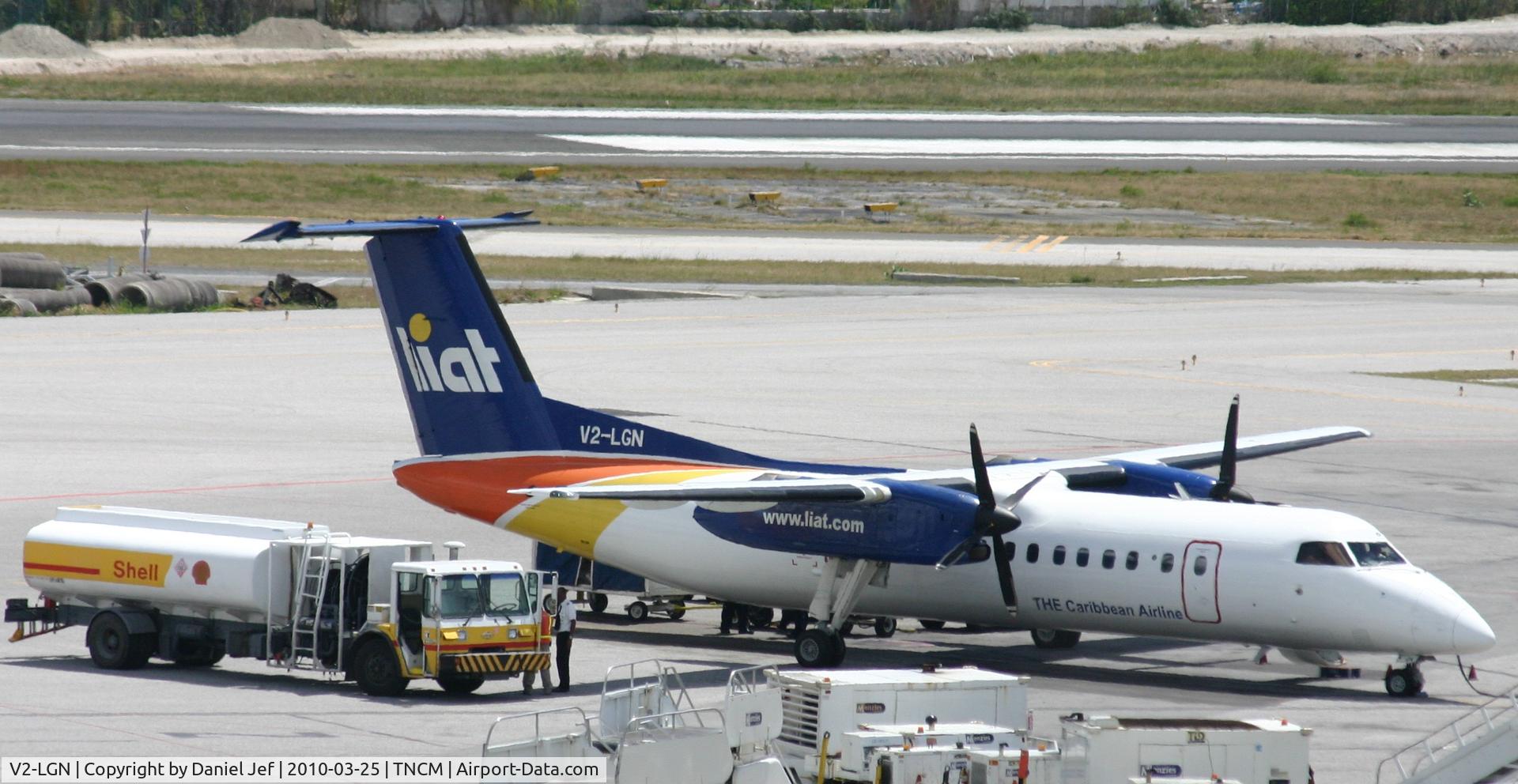 V2-LGN, 1990 De Havilland Canada DHC-8-311 Dash 8 C/N 230, Liat V2-LGN on the ramp at TNCM