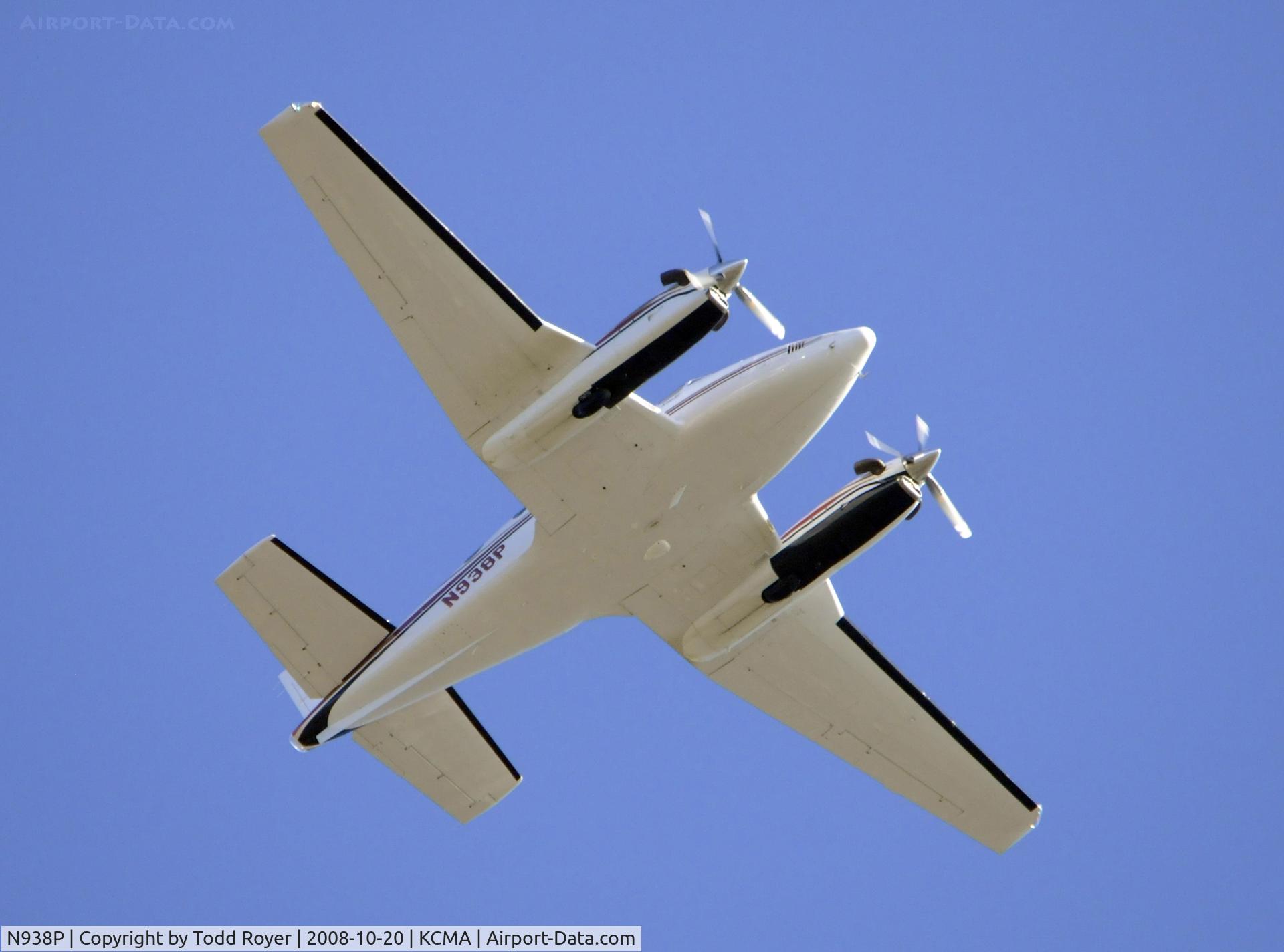N938P, 1990 Beech C90A King Air C/N LJ-1250, From the backyard