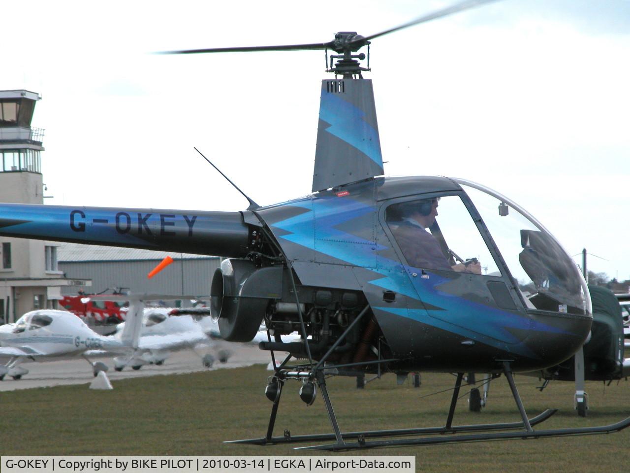 G-OKEY, 1991 Robinson R22 Beta C/N 2004, FAST HELICOPTERS SHOREHAM