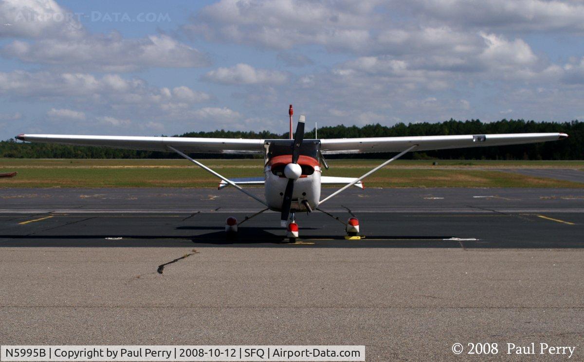 N5995B, 1956 Cessna 182A Skylane C/N 33995, Nose on with an experienced visitor