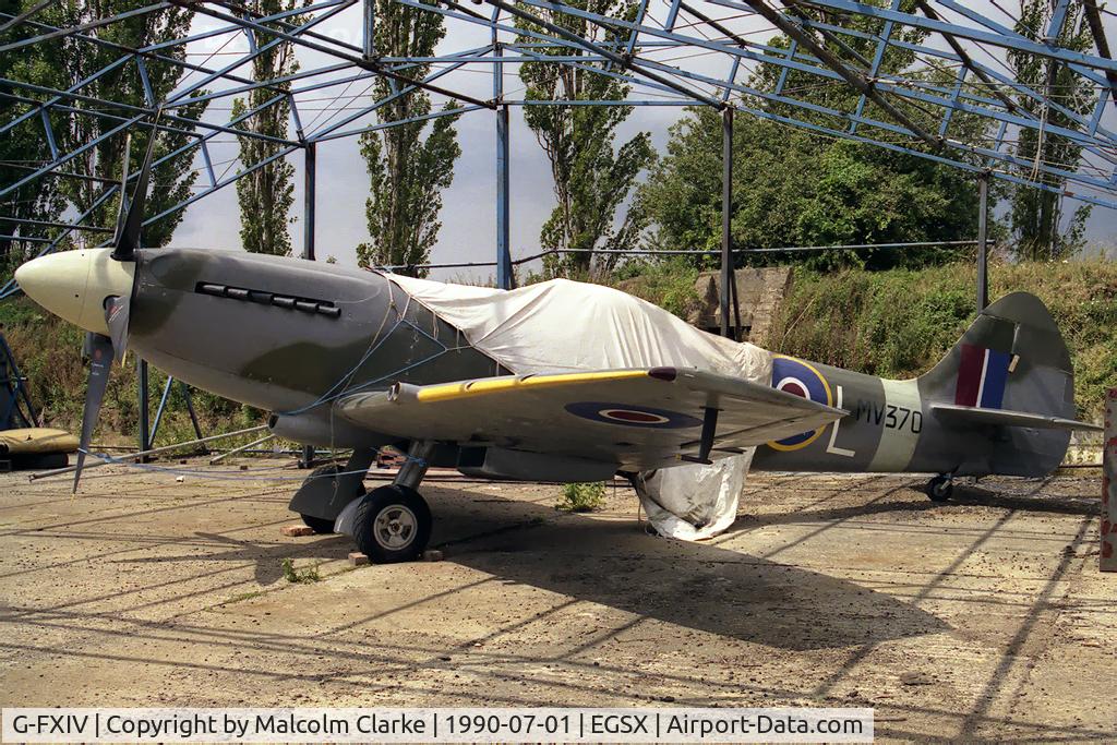G-FXIV, Supermarine 379 Spitfire FR.XIVc C/N Not found G-FXIV, Supermarine 379 Spitfire FR14C at North Weald in 1990. Coded AV-L.