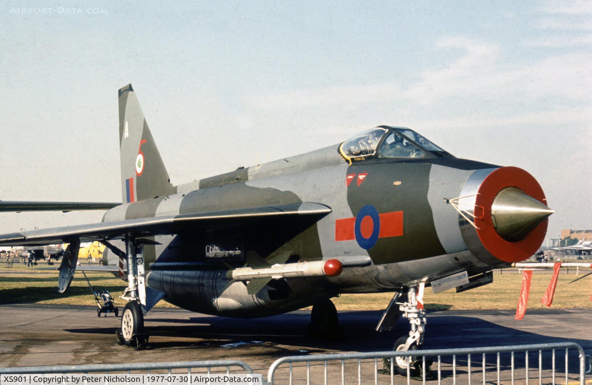 XS901, 1966 English Electric Lightning F.6 C/N 95247, Lightning F.6 of 5 Squadron on display at the 1977 Royal Review at RAF Finningley.