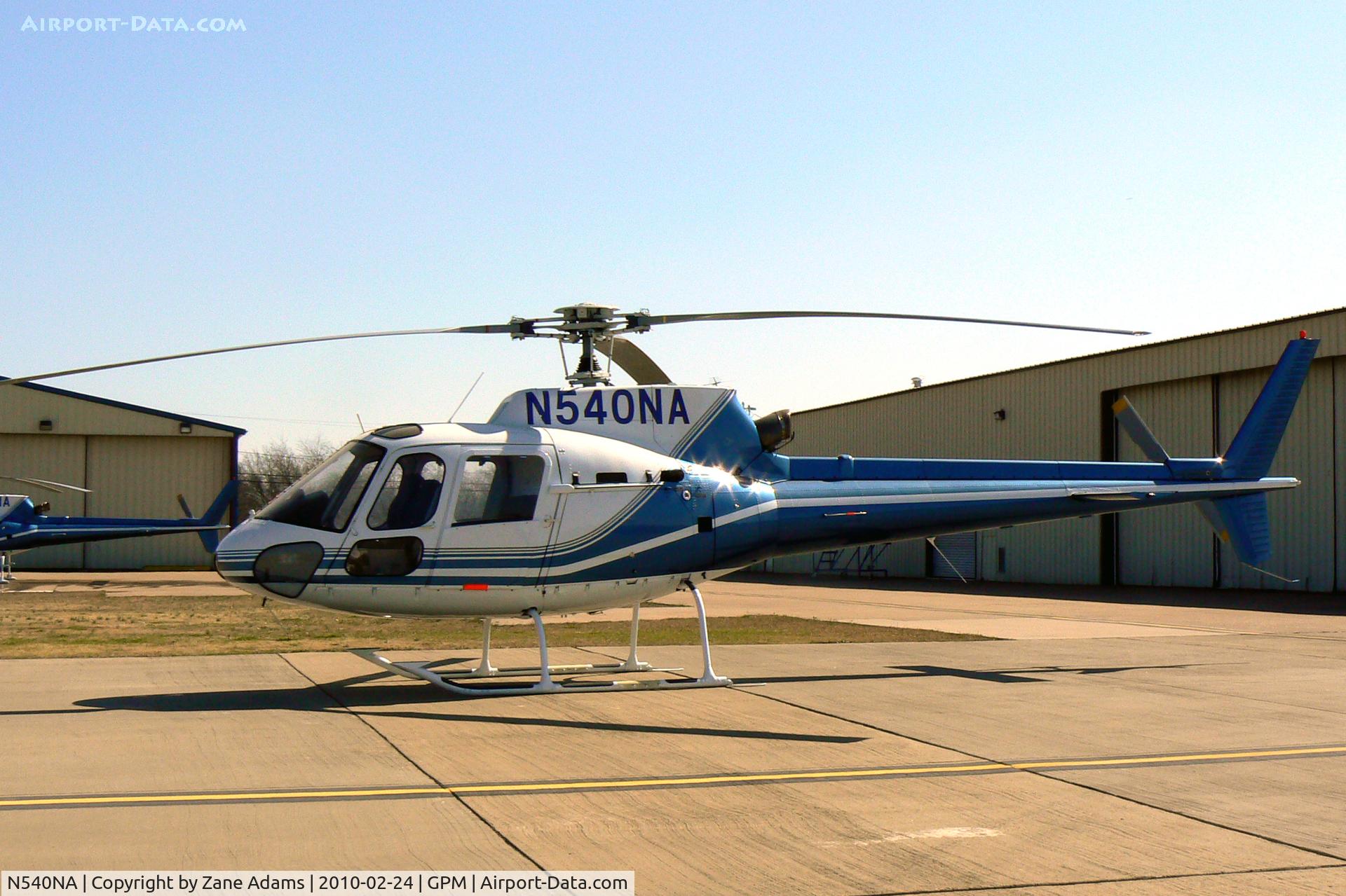 N540NA, 1984 Aerospatiale AS-350B-2 Ecureuil C/N 1775, At Grand Prairie Municpal
