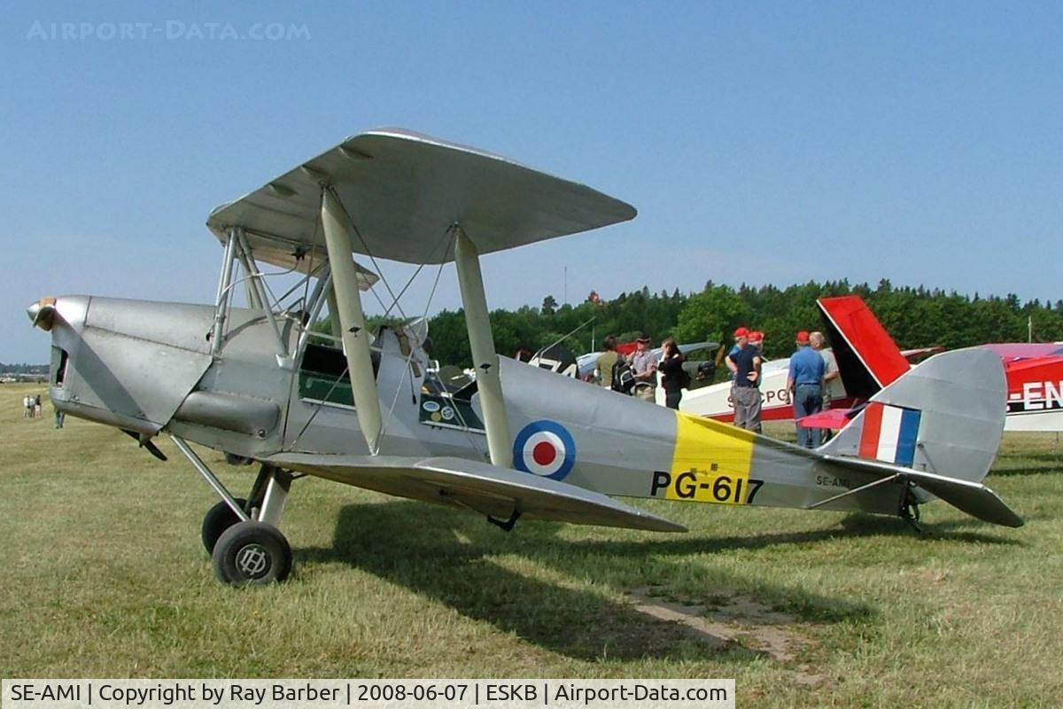 SE-AMI, 1944 De Havilland DH-82A Tiger Moth II C/N 86526, De Havilland DH.82A Tiger Moth [86526] Barkarby~SE 07/06/2008. Seen here.