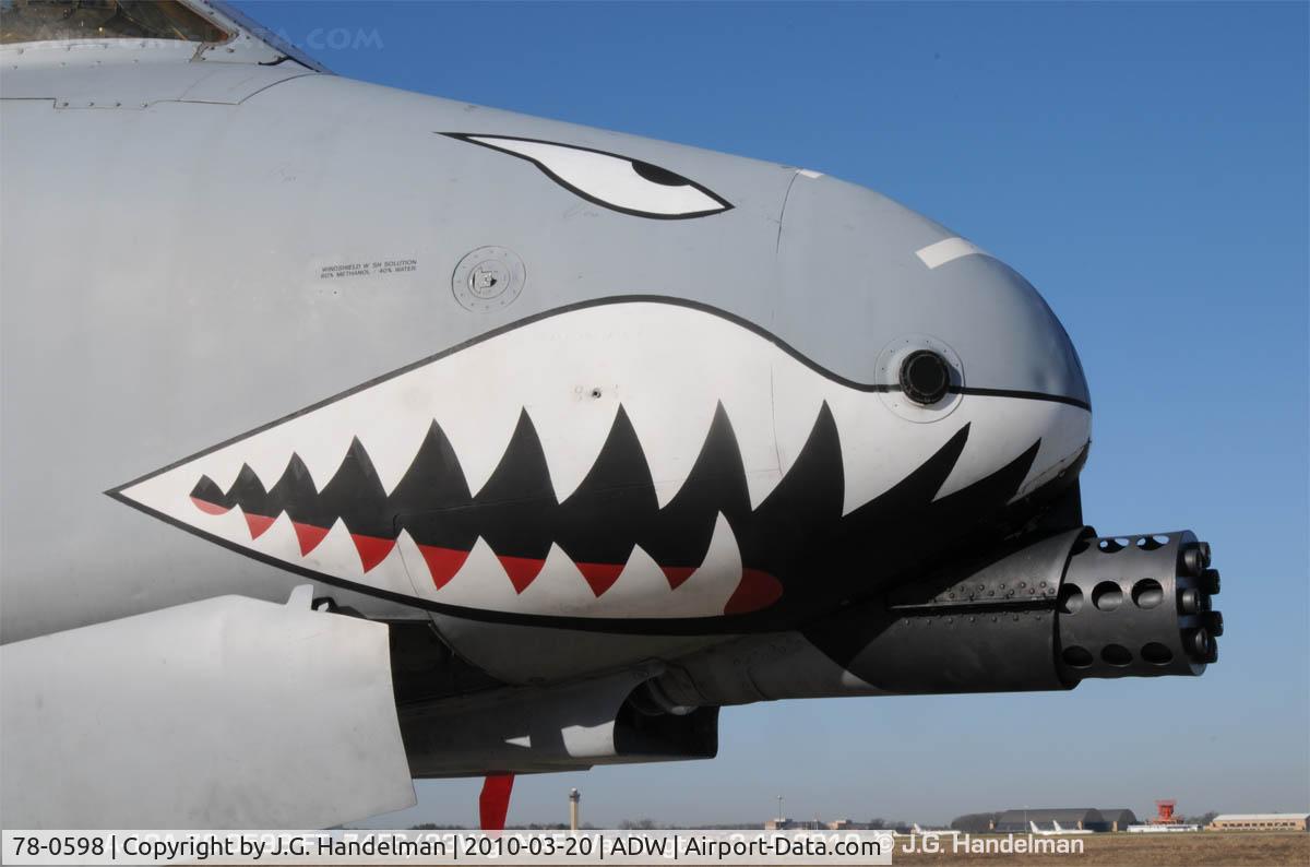 78-0598, 1978 Fairchild Republic A-10A Thunderbolt II C/N A10-0218, 30mm close up