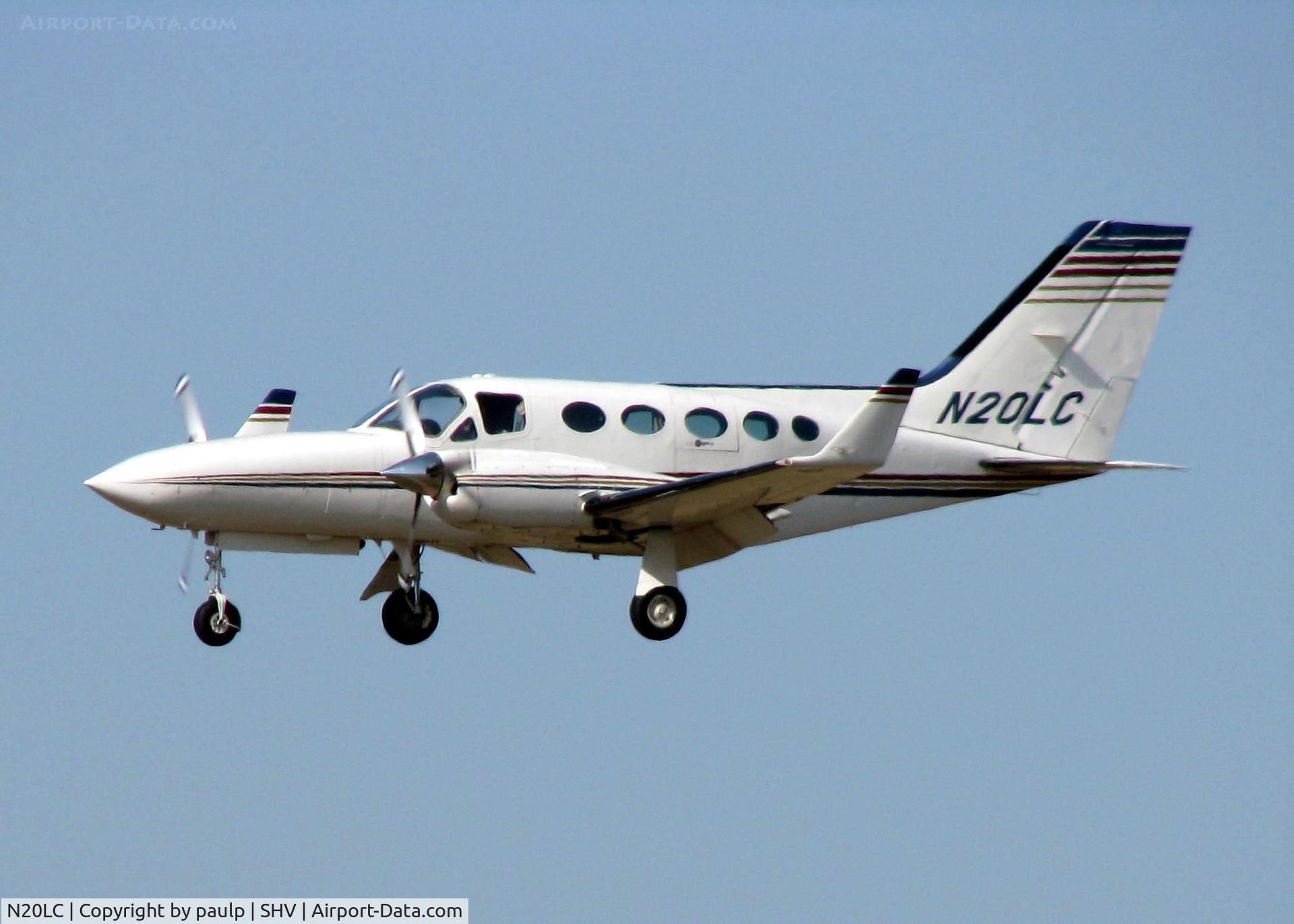 N20LC, Cessna 421C Golden Eagle C/N 421C0636, Landing on runway 14 at Shreveport Regional.