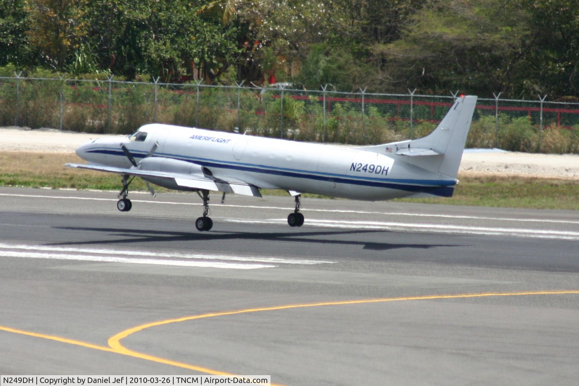 N249DH, 1985 Swearingen SA227-AT C/N AT-631B, Amflight N249DH landing at TNCM