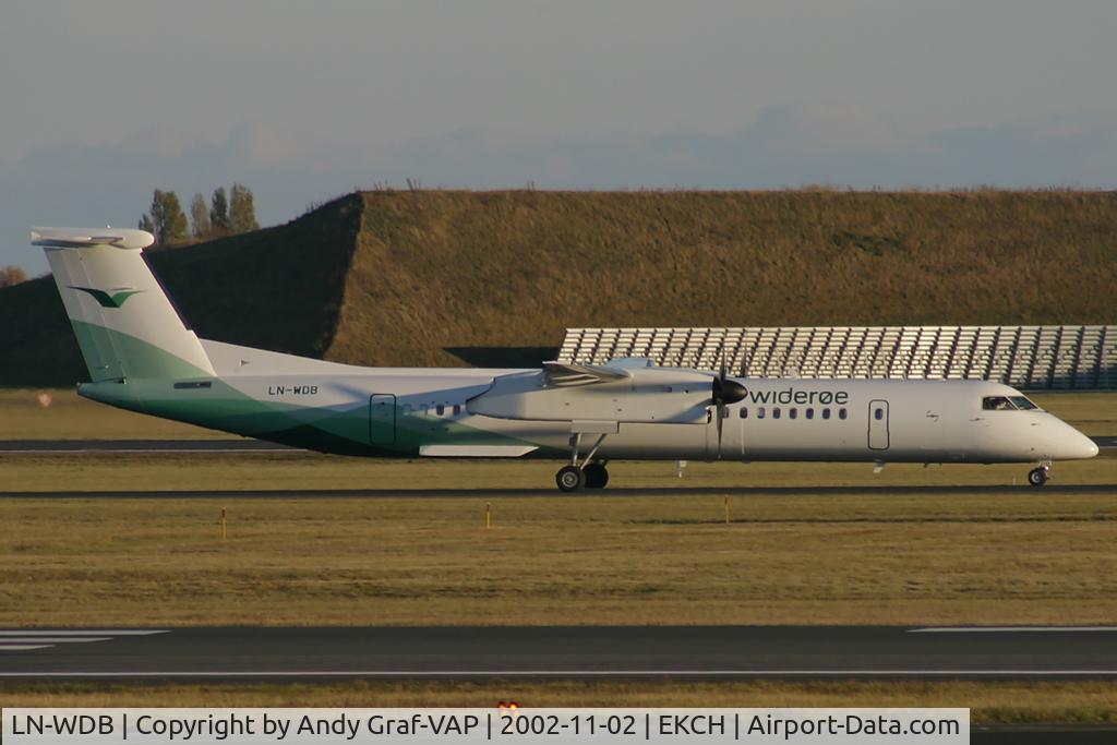 LN-WDB, 2002 De Havilland Canada DHC-8-402Q Dash 8 C/N 4070, Wideroe DHC 8-400