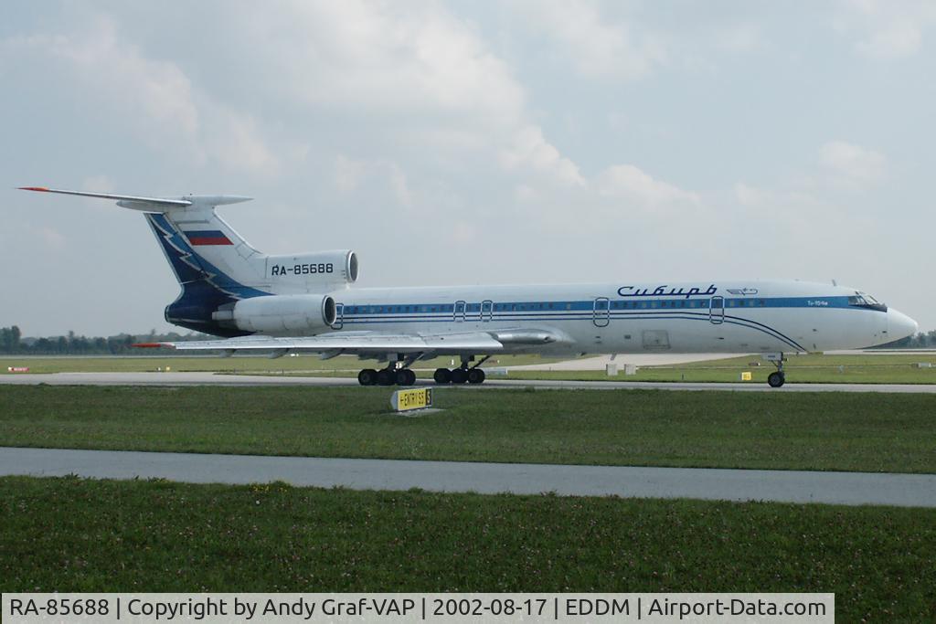 RA-85688, 1990 Tupolev Tu-154M C/N 90A859, Sibiria Airlines Tu154M