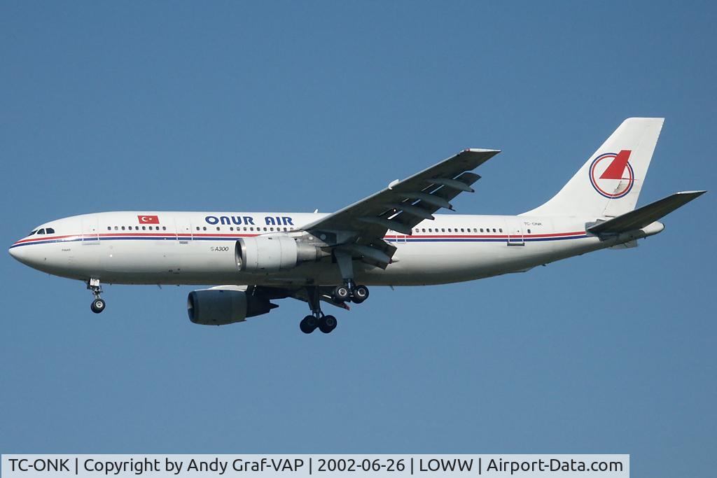 TC-ONK, Airbus A300B4-103 C/N 086, Onur Air A300