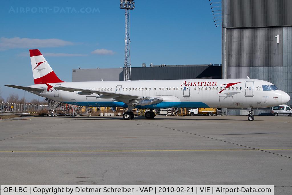 OE-LBC, 1996 Airbus A321-111 C/N 581, Austrian Airlines Airbus A321