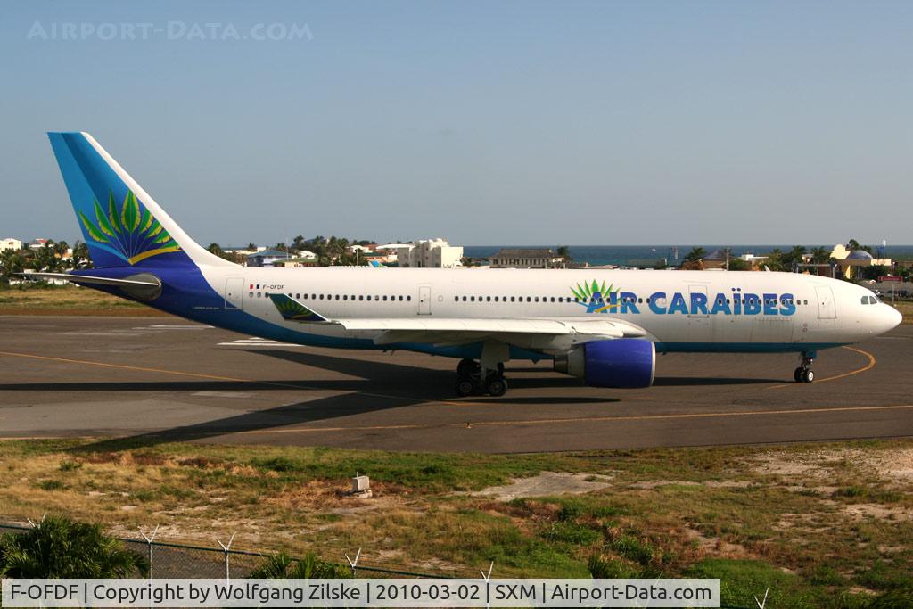 F-OFDF, 1999 Airbus A330-223 C/N 253, visitor