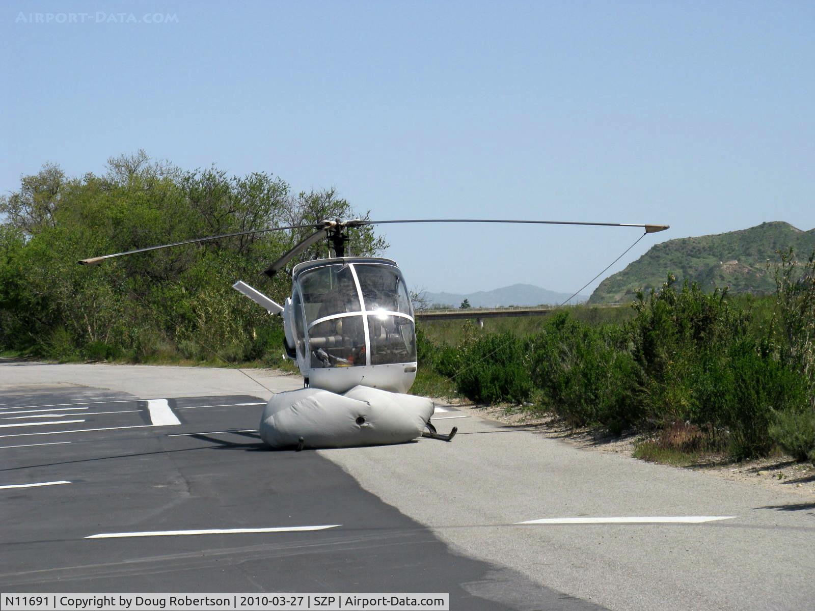 N11691, Schweizer 269C C/N S-1486, Schweizer 300C (269C), Lycoming HIO-360-D1A derated from 225 Hp to 190 Hp