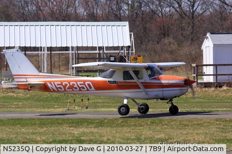 N5235Q, 1972 Cessna 150L C/N 15073135, Beginning takeoff roll at Ellington, CT.