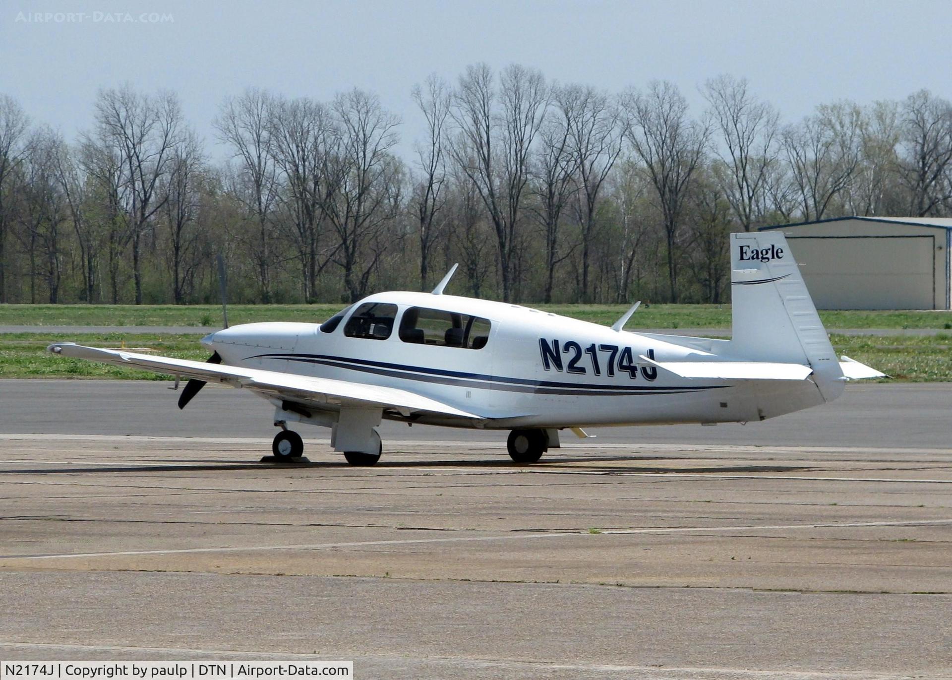 N2174J, 1999 Mooney M20S Eagle C/N 30-0005, Parked at Downtown Shreveport.