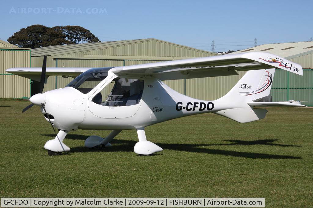 G-CFDO, 2008 Flight Design CTSW C/N 8366, Flight Design CT-SW at Fishburn Airfield in 2009.