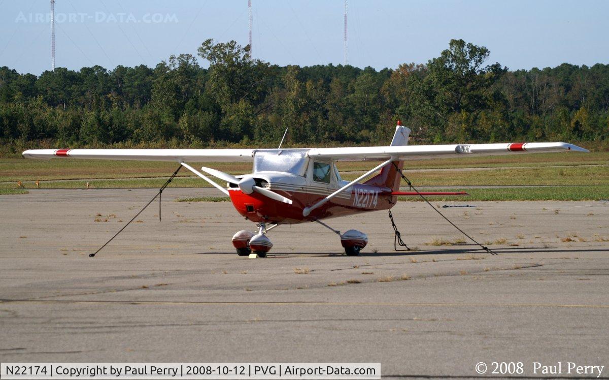 N22174, 1967 Cessna 150H C/N 15068116, One more time, this time near the terminal