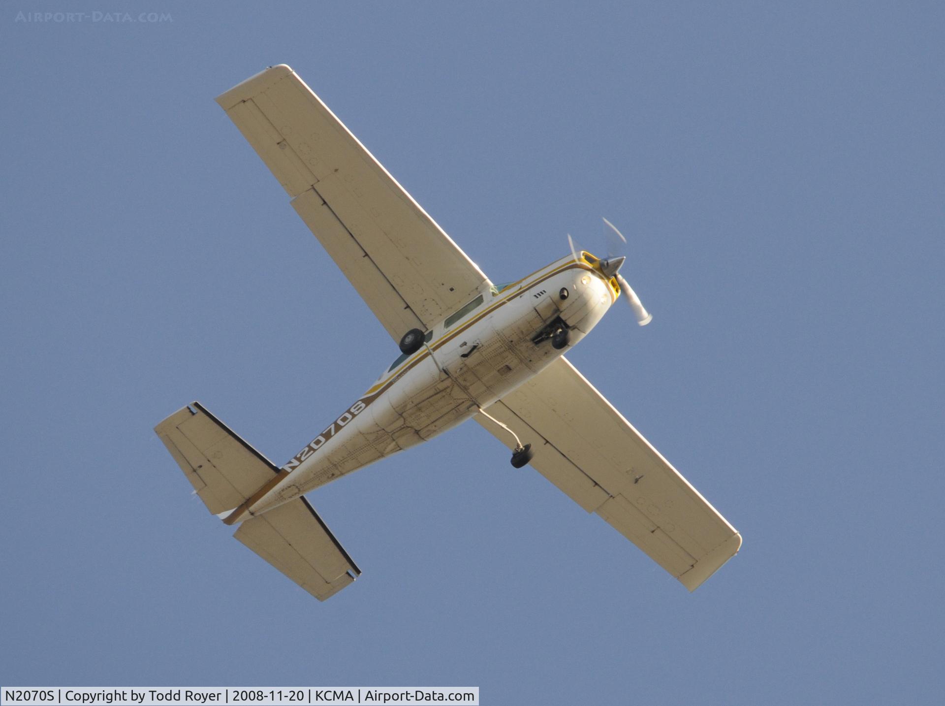 N2070S, 1975 Cessna T210L Turbo Centurion C/N 21061037, From the backyard