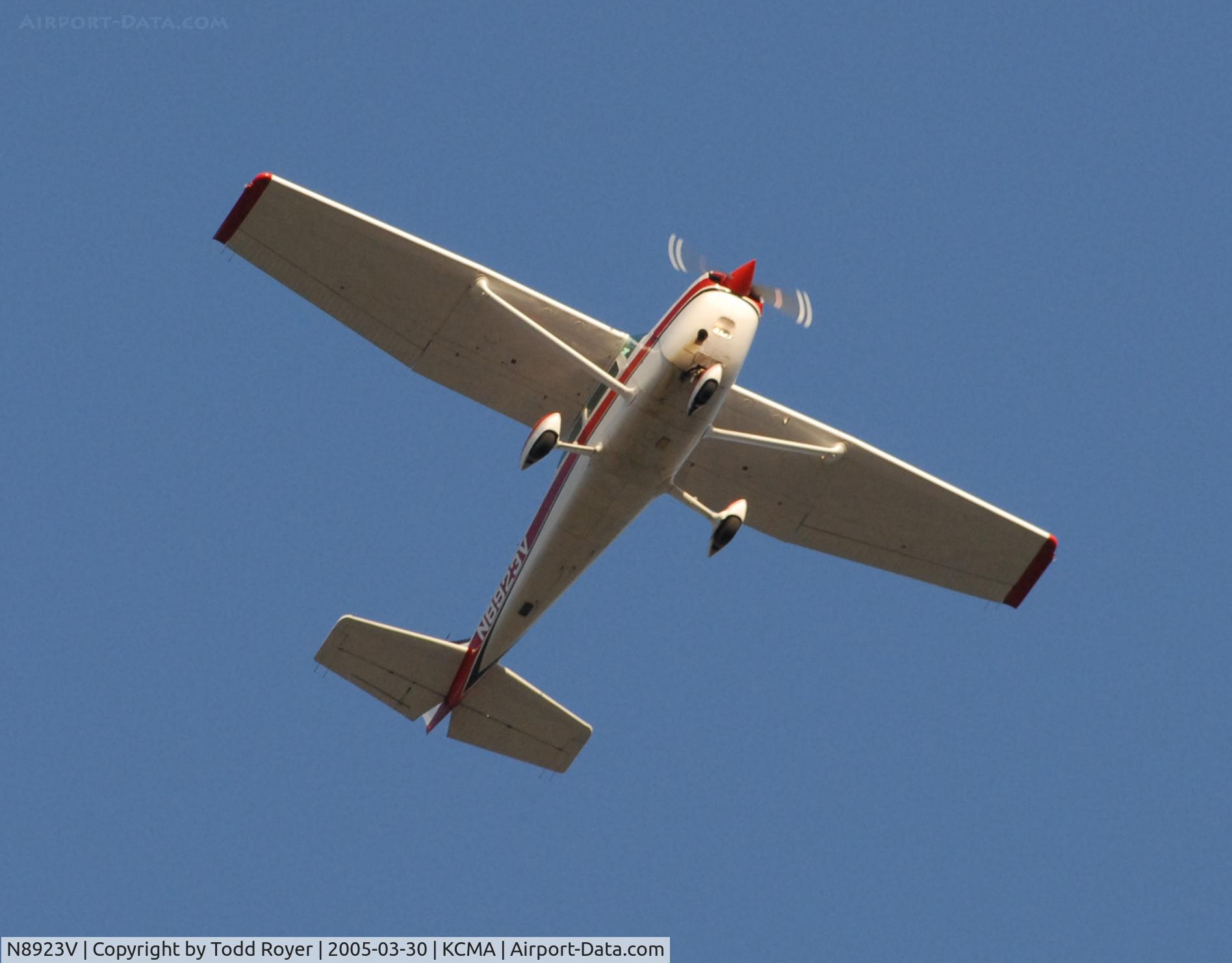 N8923V, 1977 Cessna R172K Hawk XP C/N R1722326, From the backyard