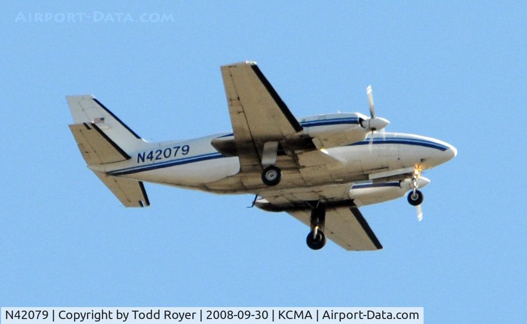 N42079, 1974 Piper PA-31-350 Chieftain C/N 31-7405488, From the backyard