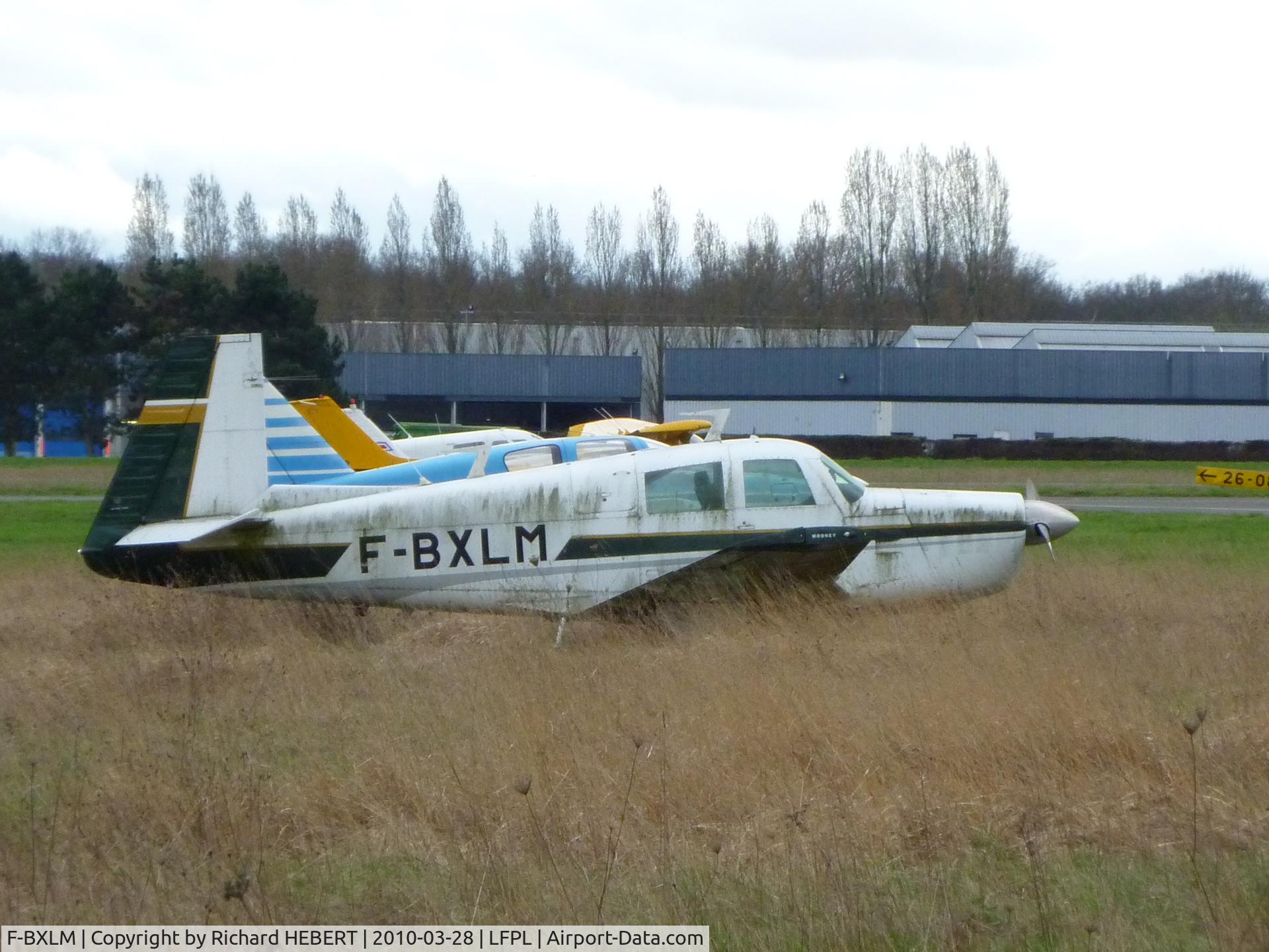 F-BXLM, Mooney M-20E Chapparal C/N 21-1177, What happened with this AC ?
